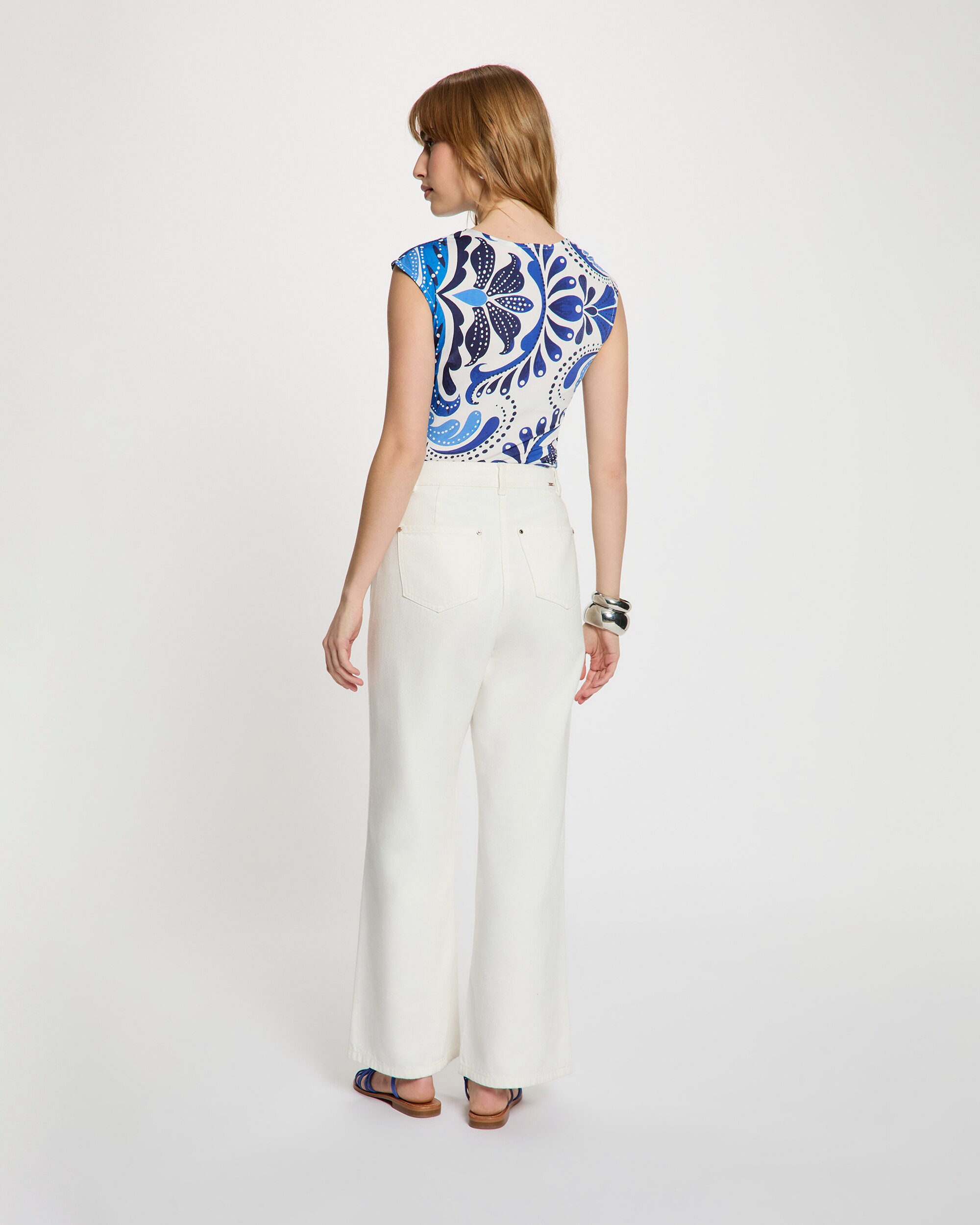 T-shirt Ajustada sem Mangas Multicolor-3