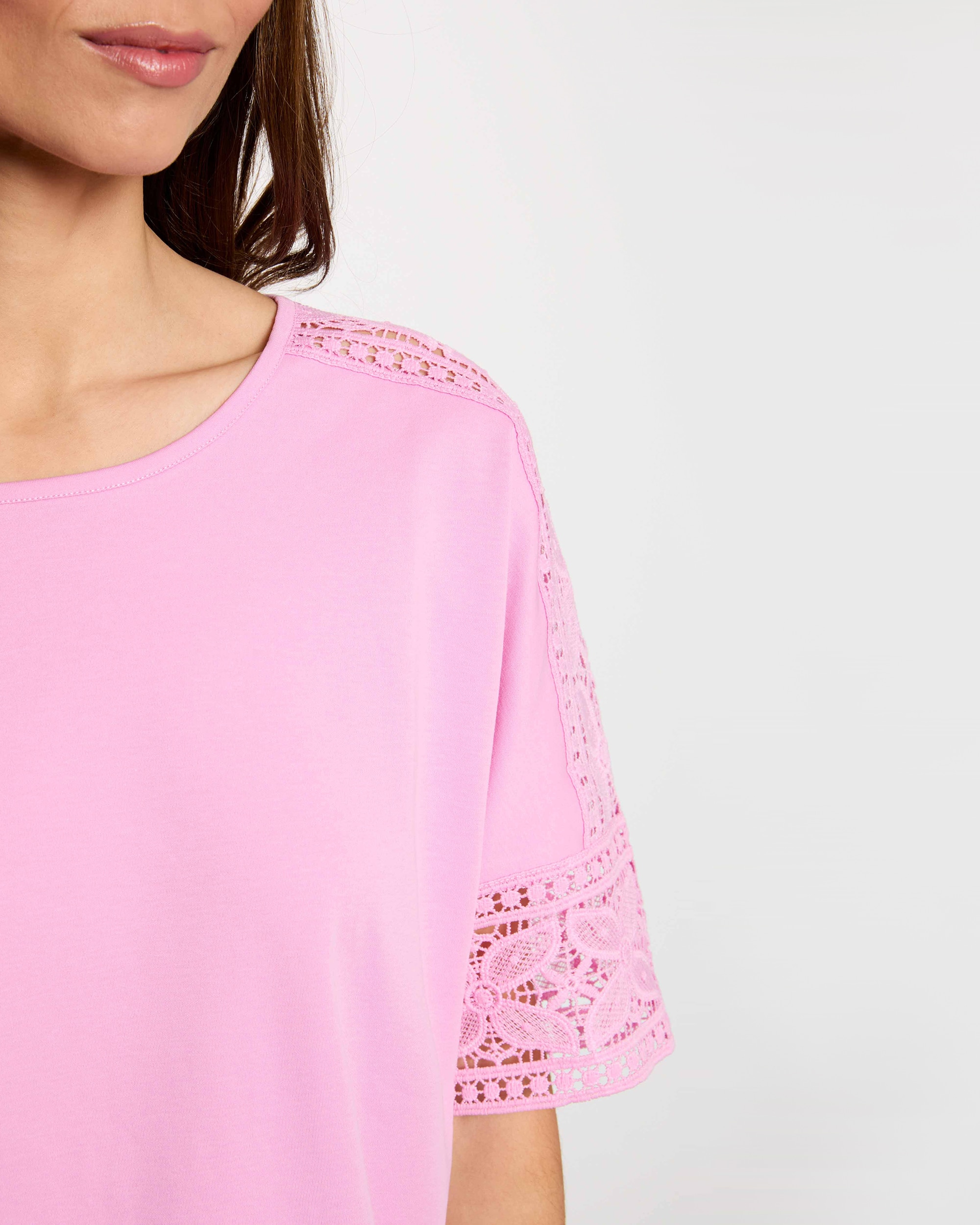 T-shirt de Renda com Decote À Barco Rosa-5