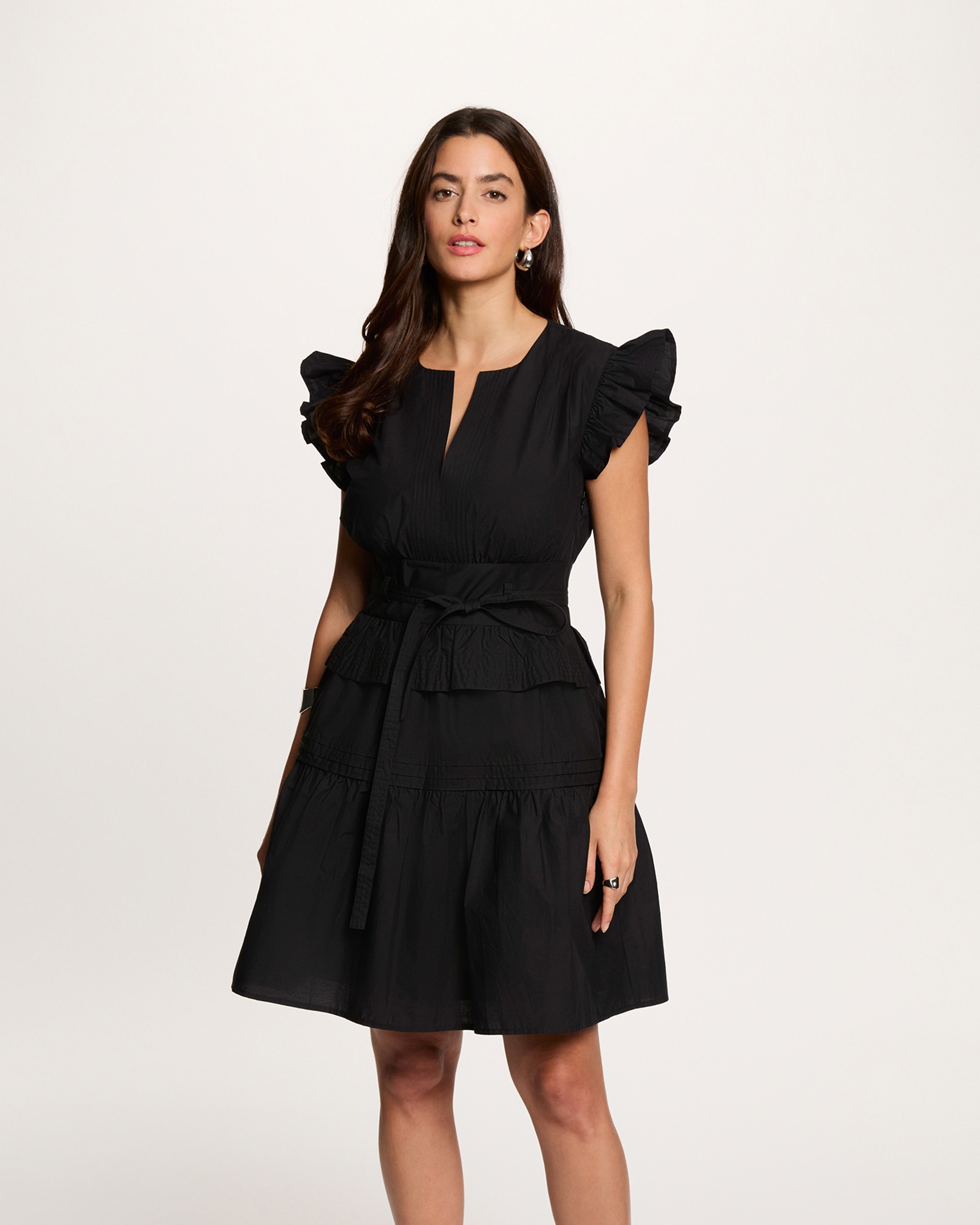 Vestido Curto com Decote em V e Manga com Folhos Preto-1