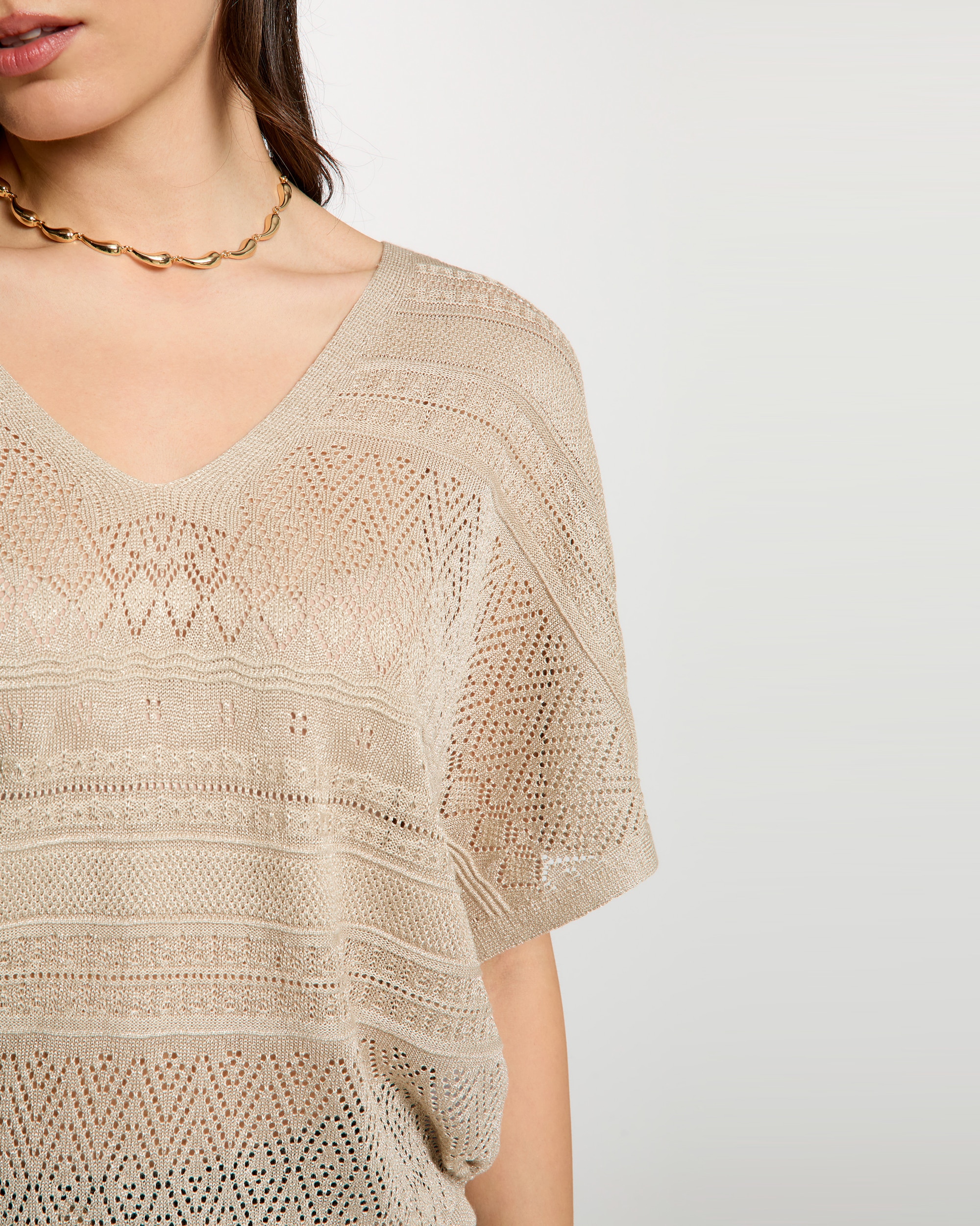 Camisola Oversize em Malha Leve Ouro-5