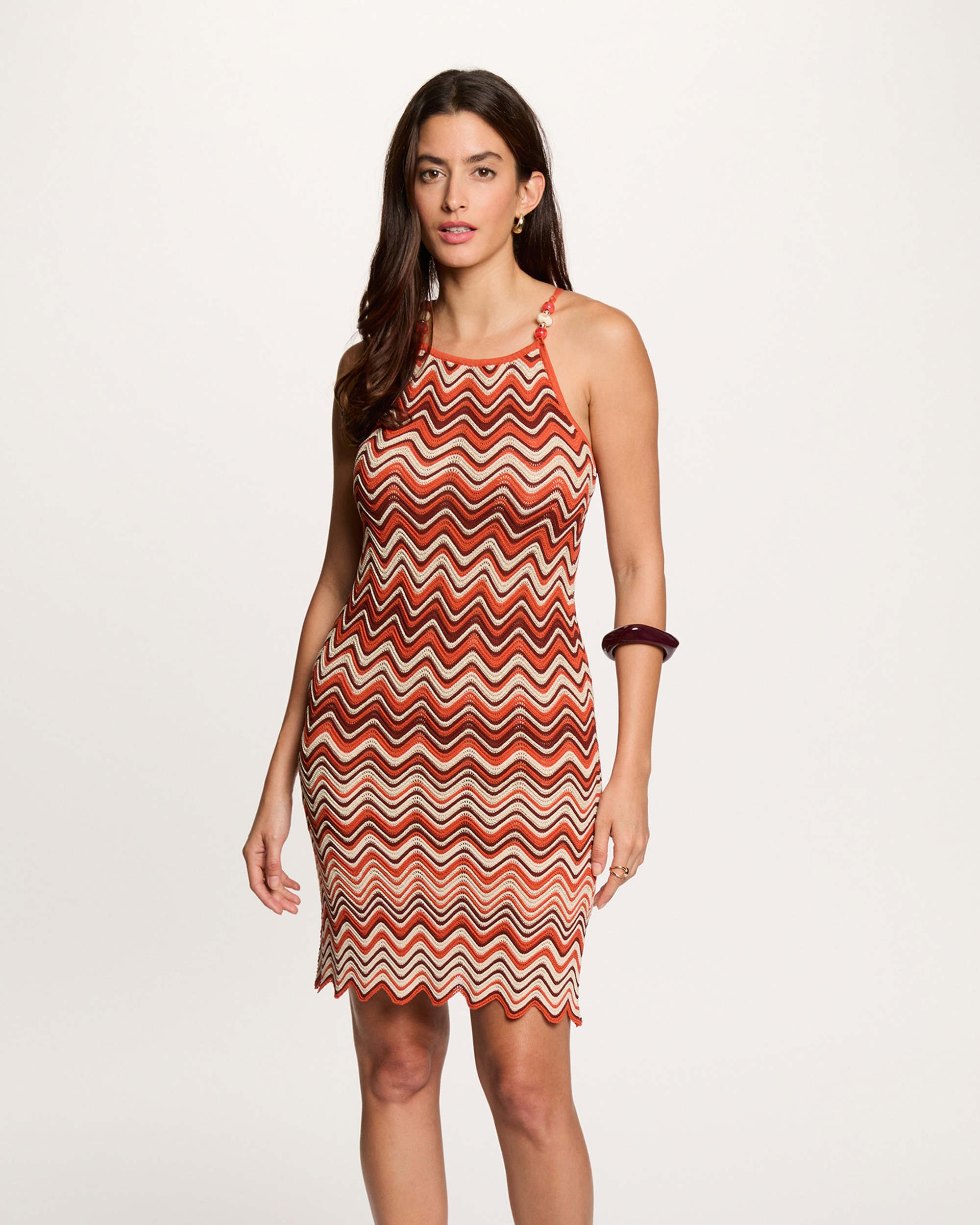 Imagem 0 de Vestido Curto de Malha com Chevron