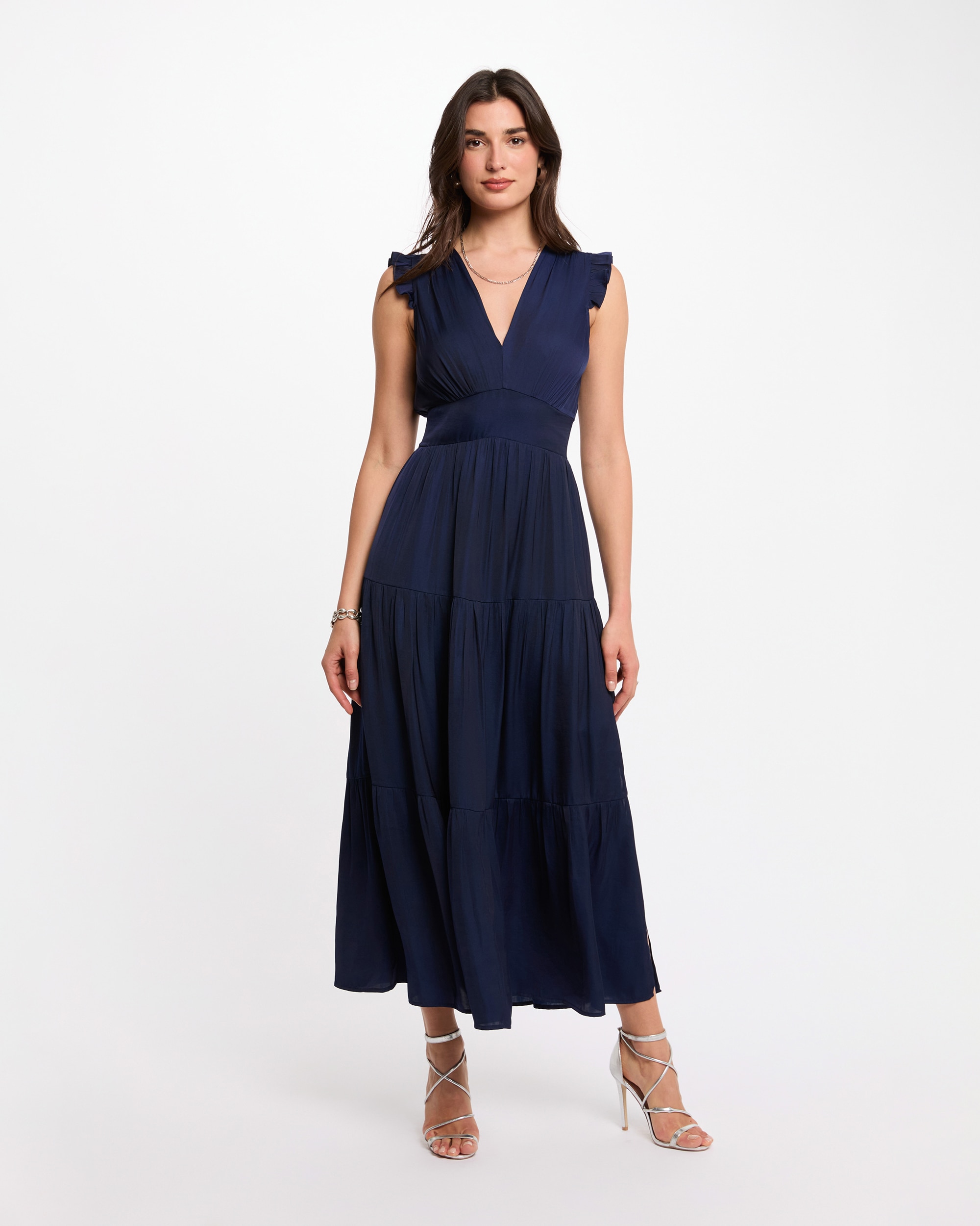 Imagem 0 de Vestido Comprido com Decote em V sem Mangas