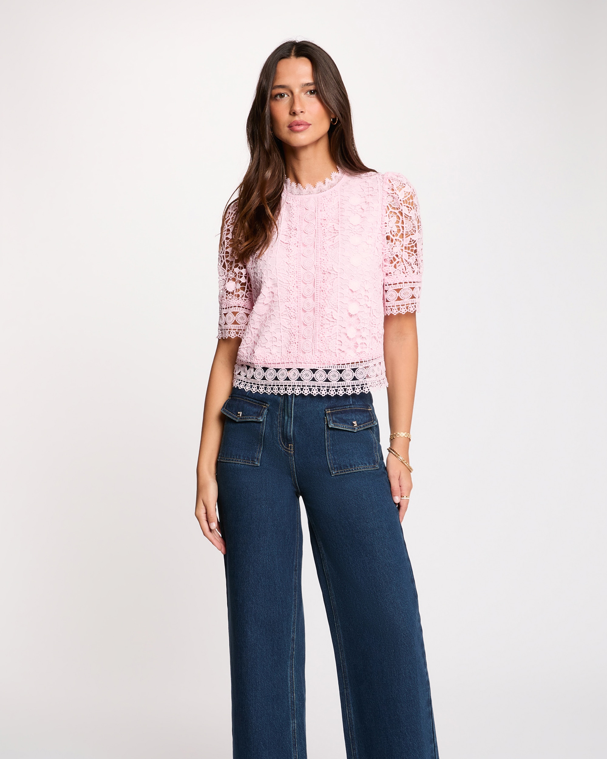 Blusa de Manga Curta com Renda Rosa-1