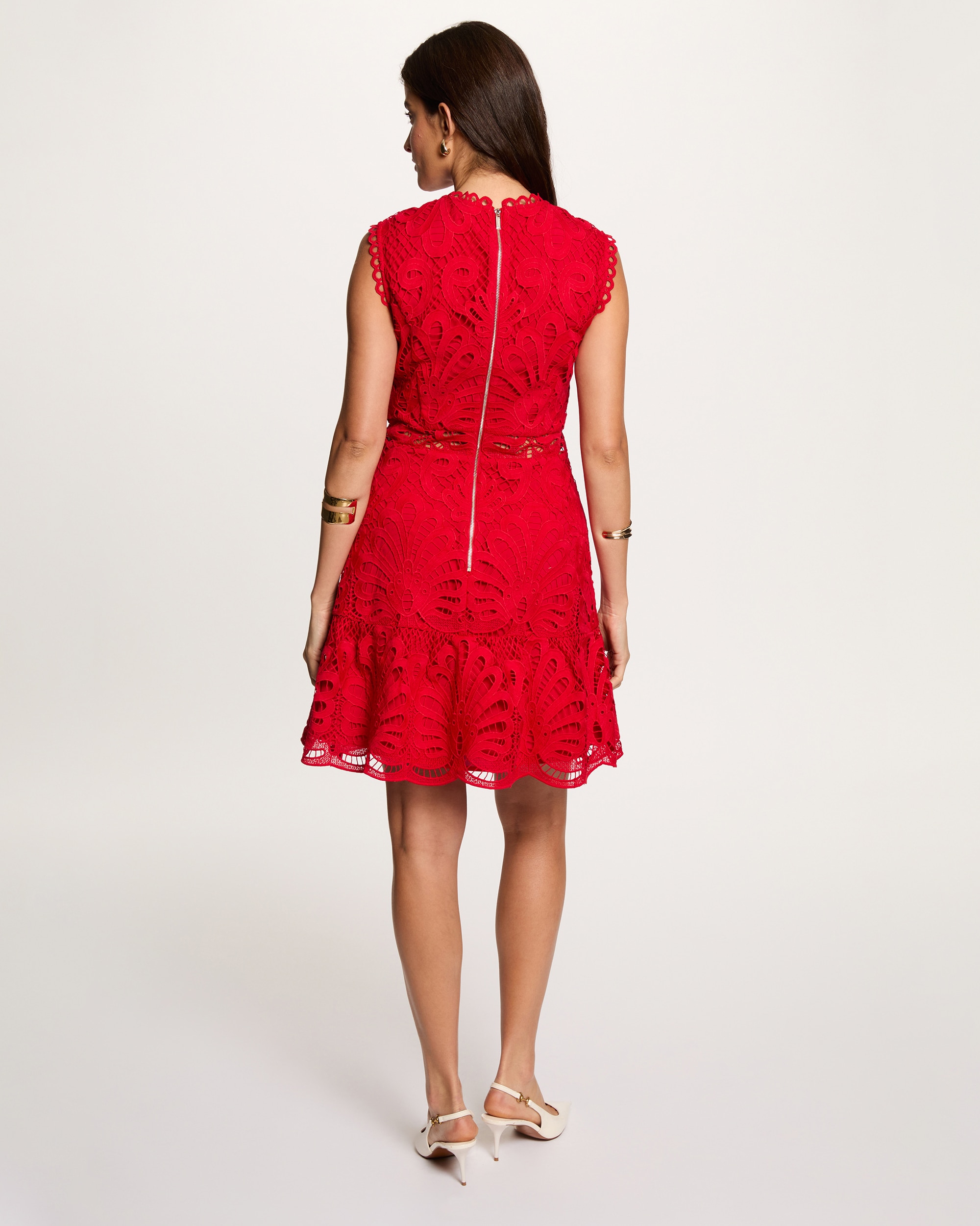 Vestido Curto Evasé Renda Vermelho-3