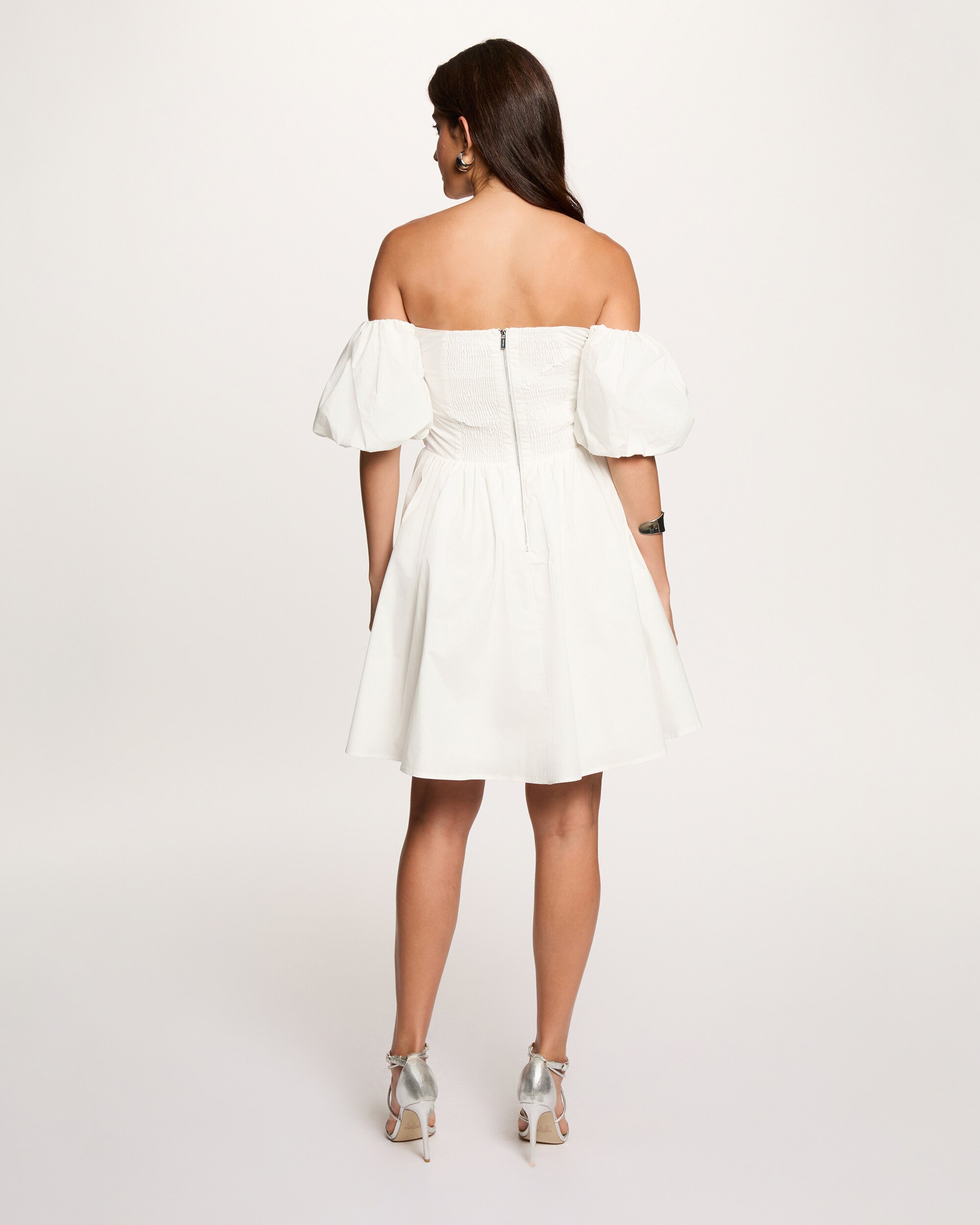 Vestido Curto com Mangas Abalonadas Branco-3