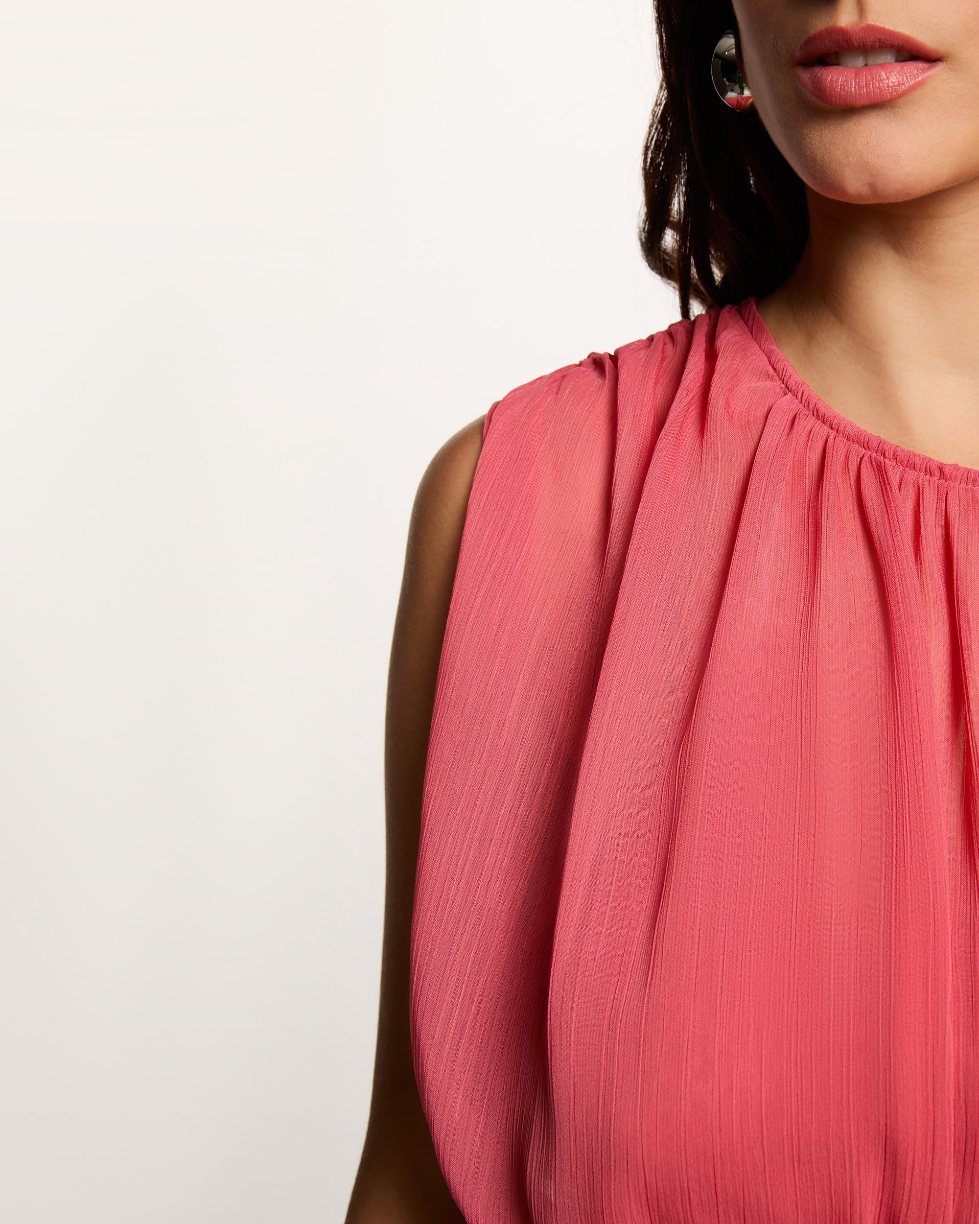 Vestido Comprido Drapeado com Decote Redondo Rosa-5