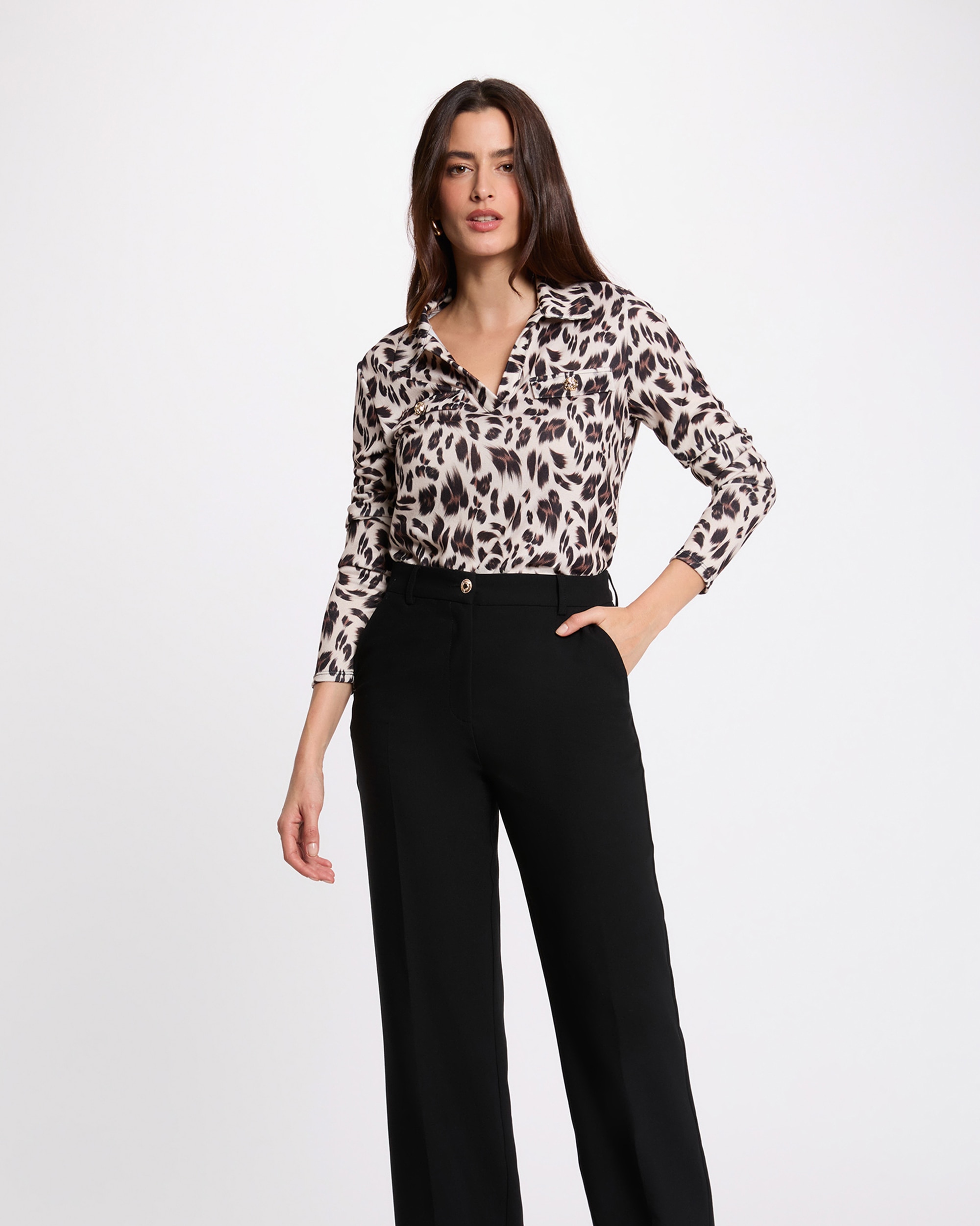 Imagem 0 de Blusa com Estampado Animalier