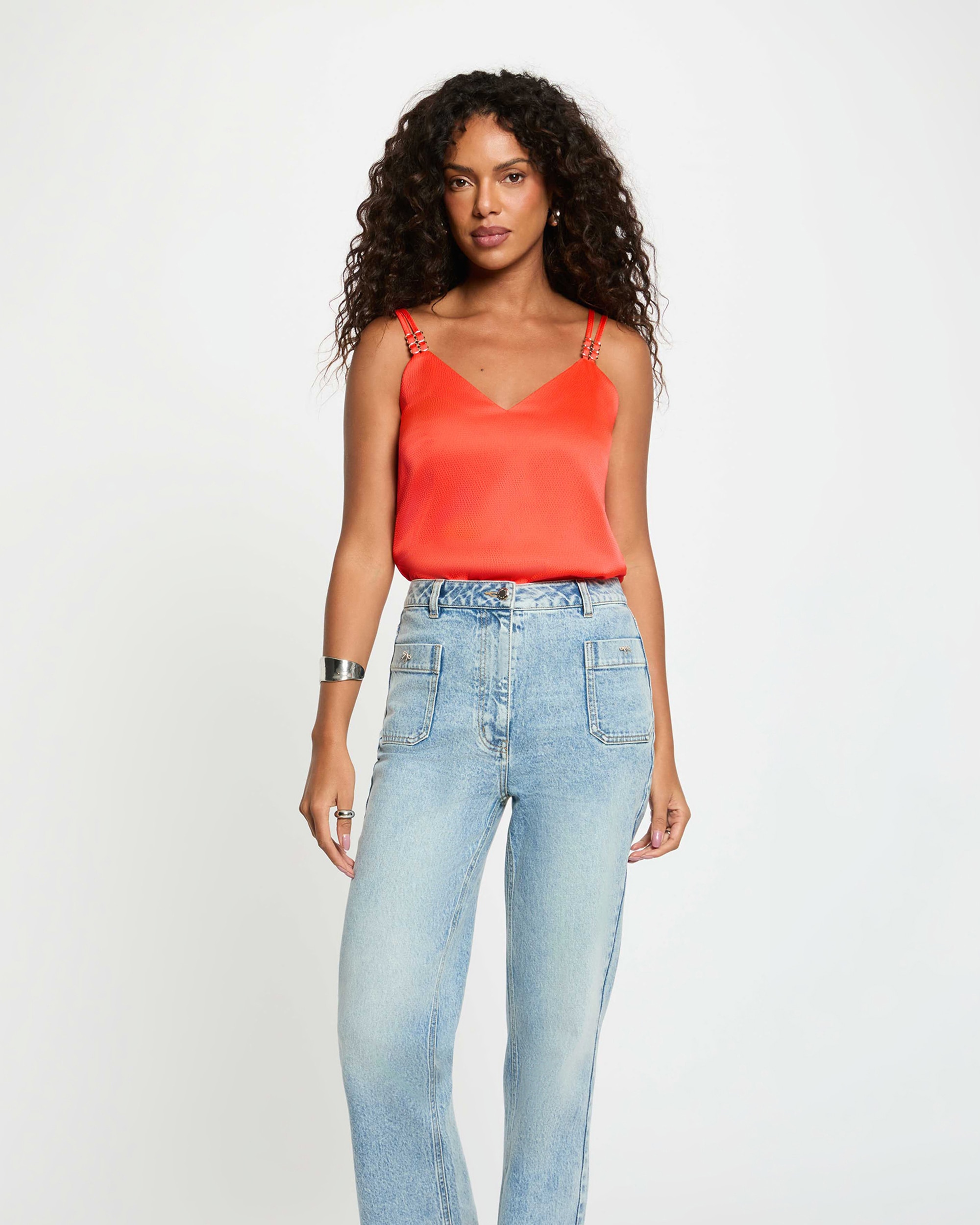 Imagem 0 de Blusa com Alças Decoradas