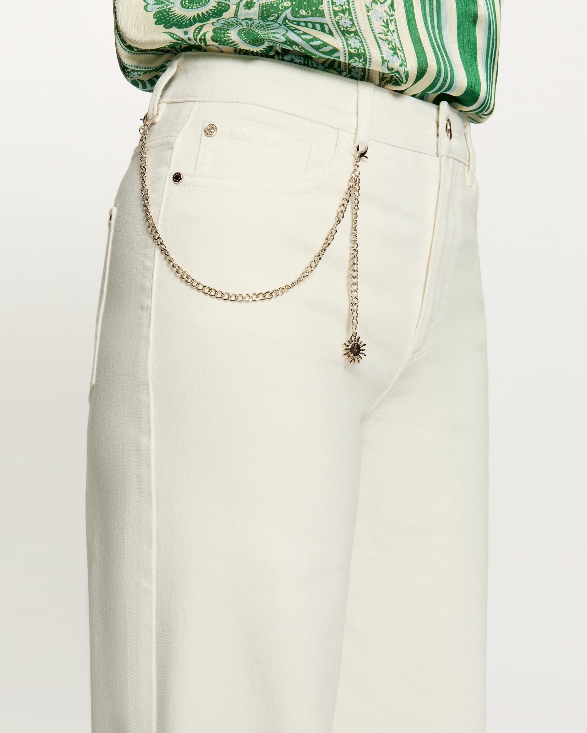 Jeans Largos de Cintura Subida Branco-5