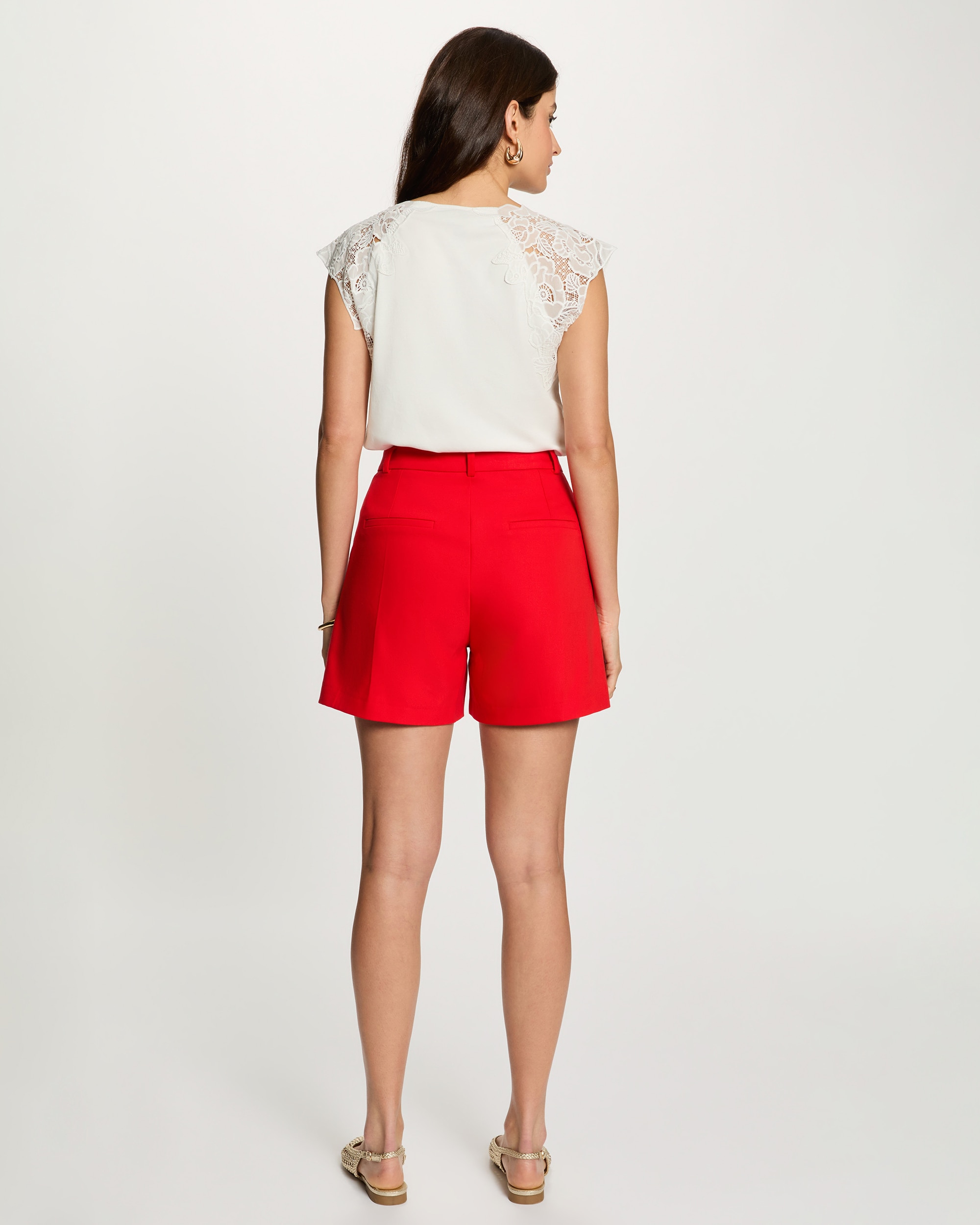 Top sem Mangas com Detalhe de Renda Branco-3