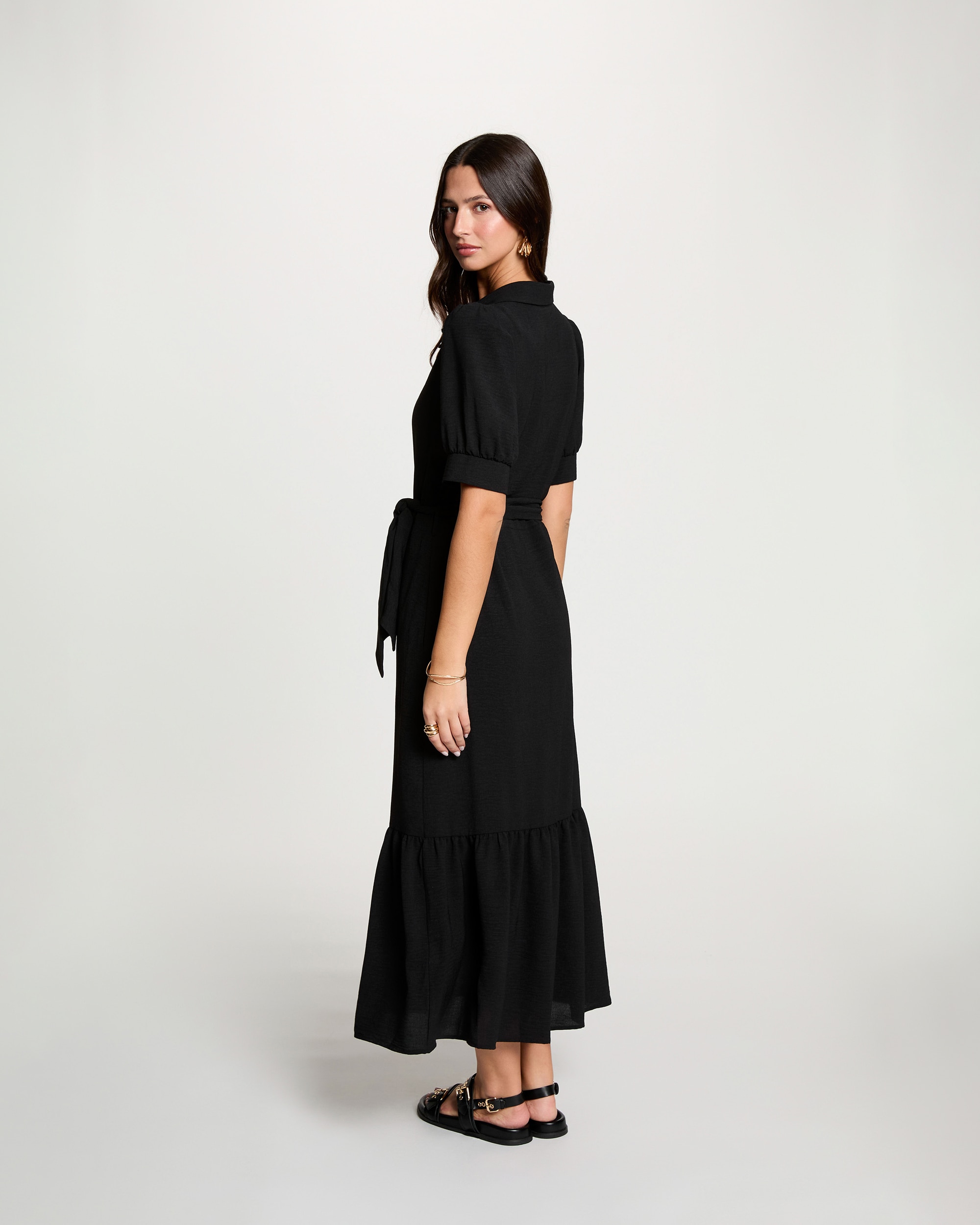 Vestido Midi com Fecho de Botões Preto-3