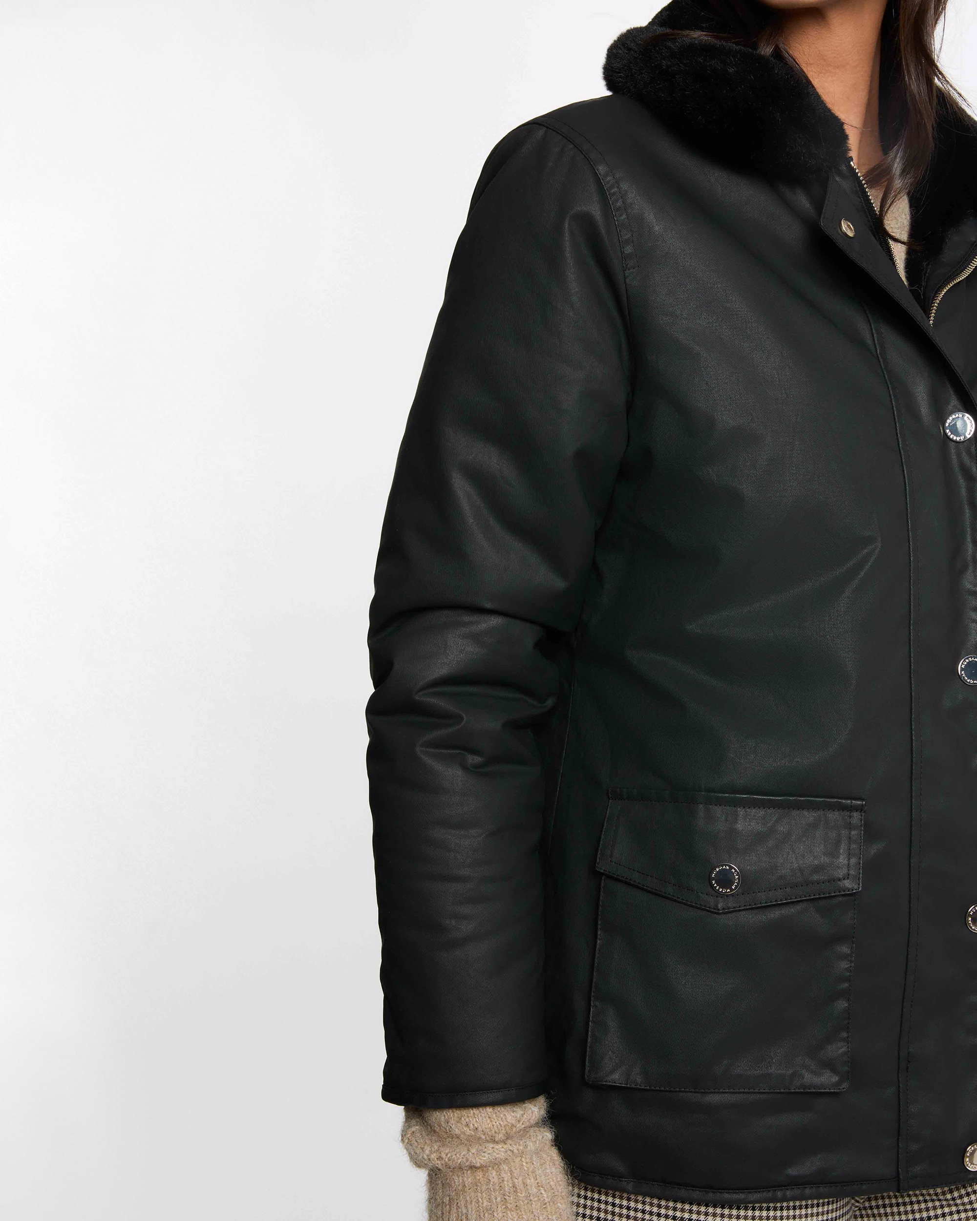 Parka Reversível com Gola em Pelo de Ovelha Preto-5