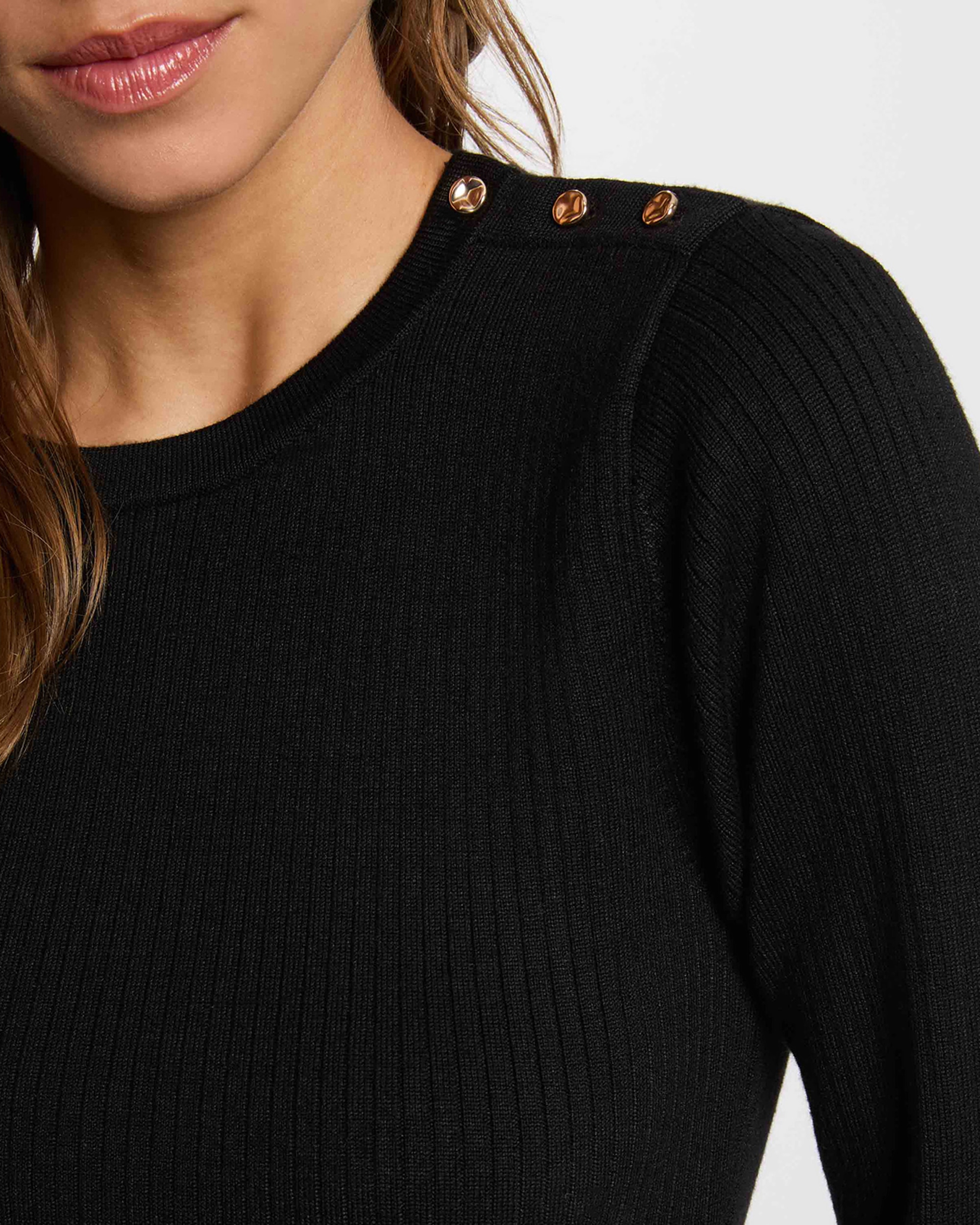 Vestido com Detalhes de Botões Preto-5