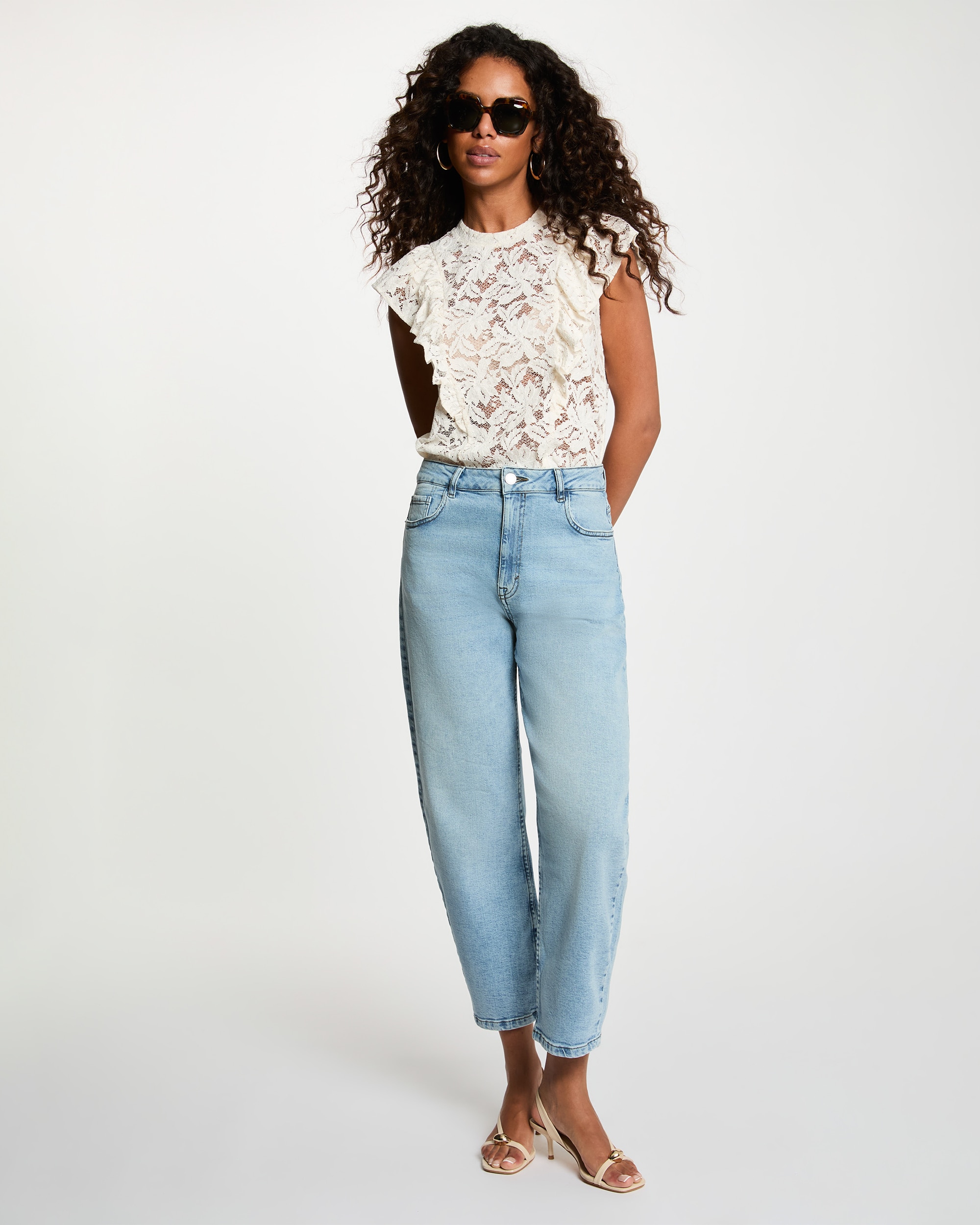 T-shirt com Folhos Marfim-4