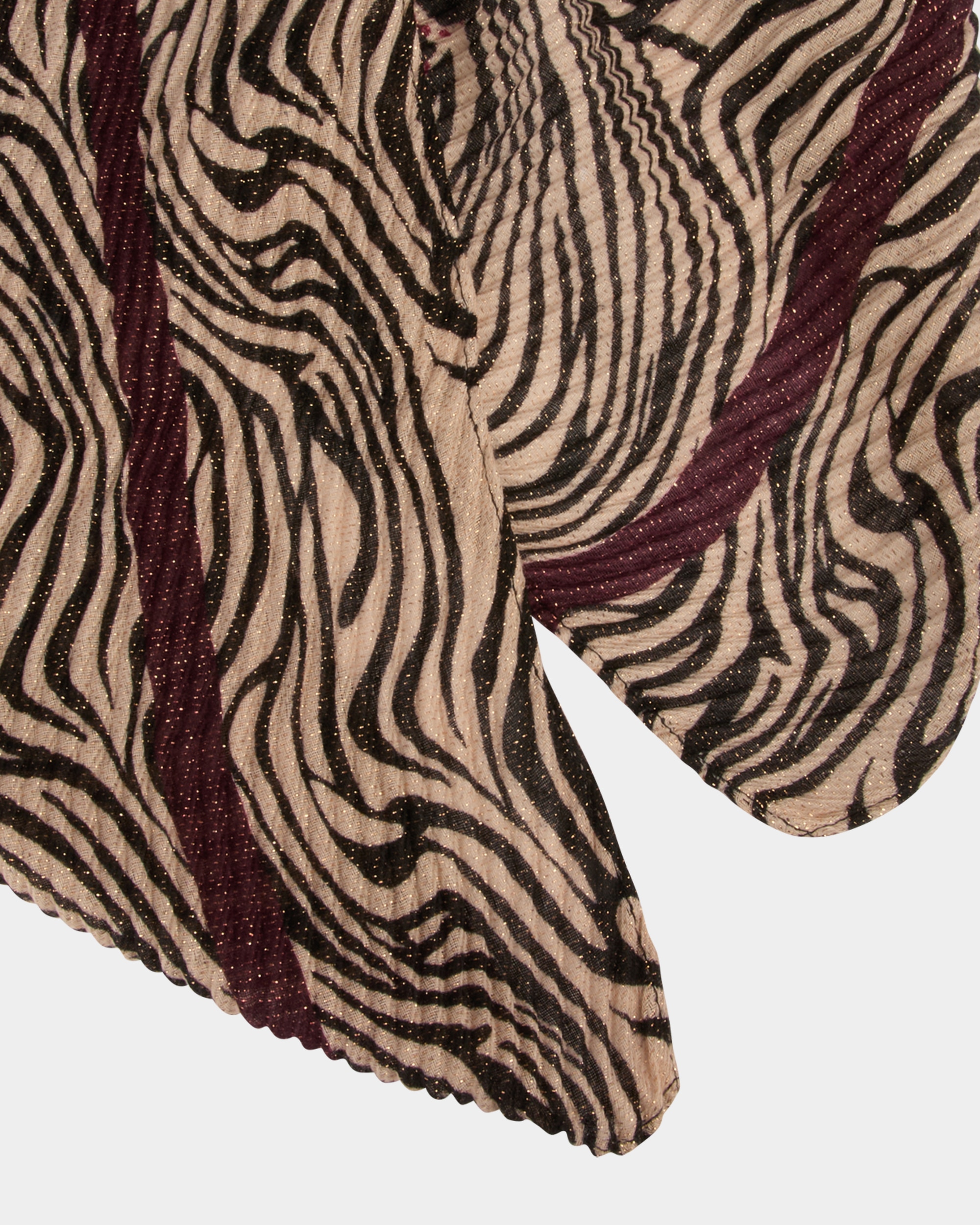 Cachecol com Estampado Animalier e Detalhes Metalizados Multicolor-2