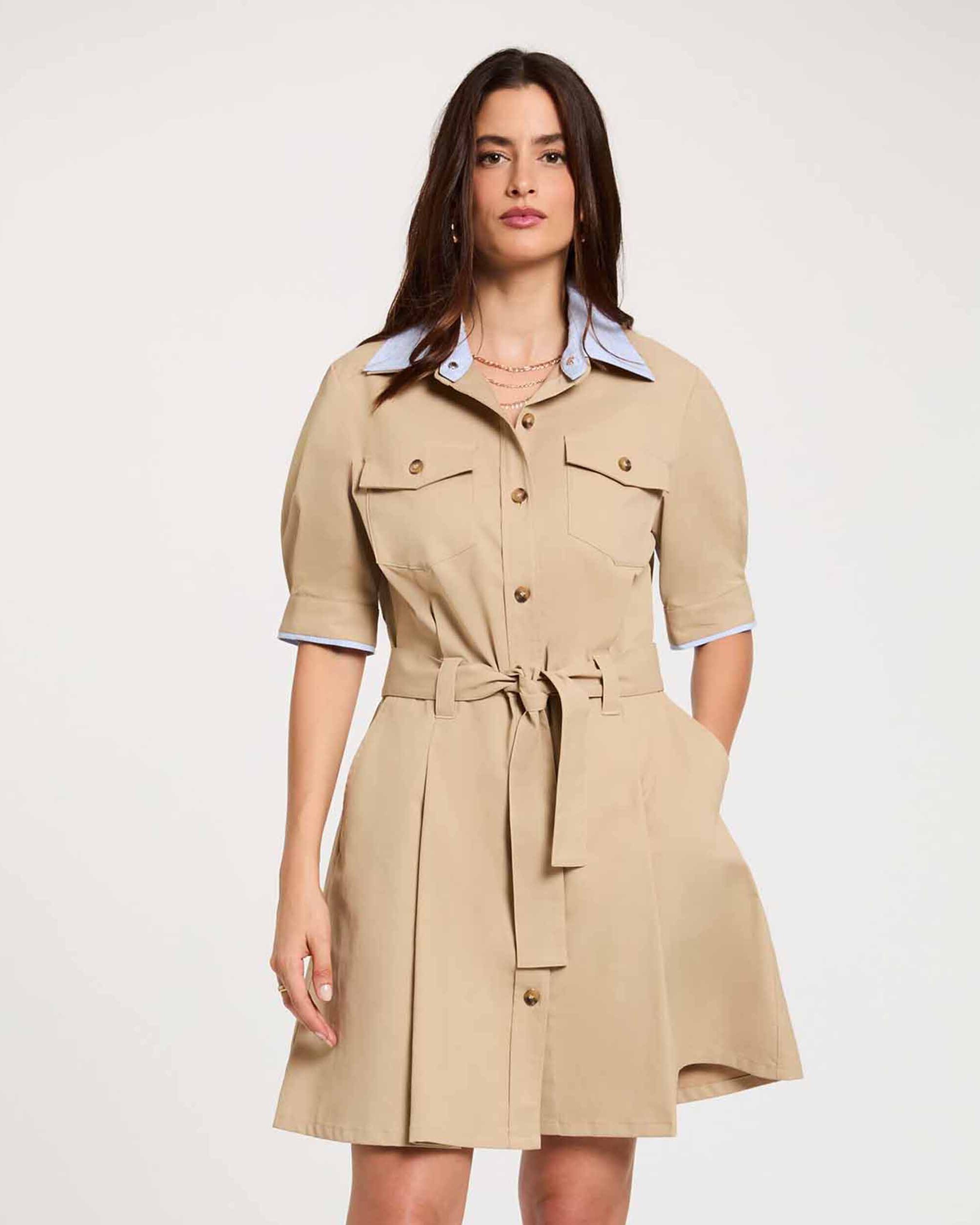 Imagem 0 de Vestido Curto com Cinto