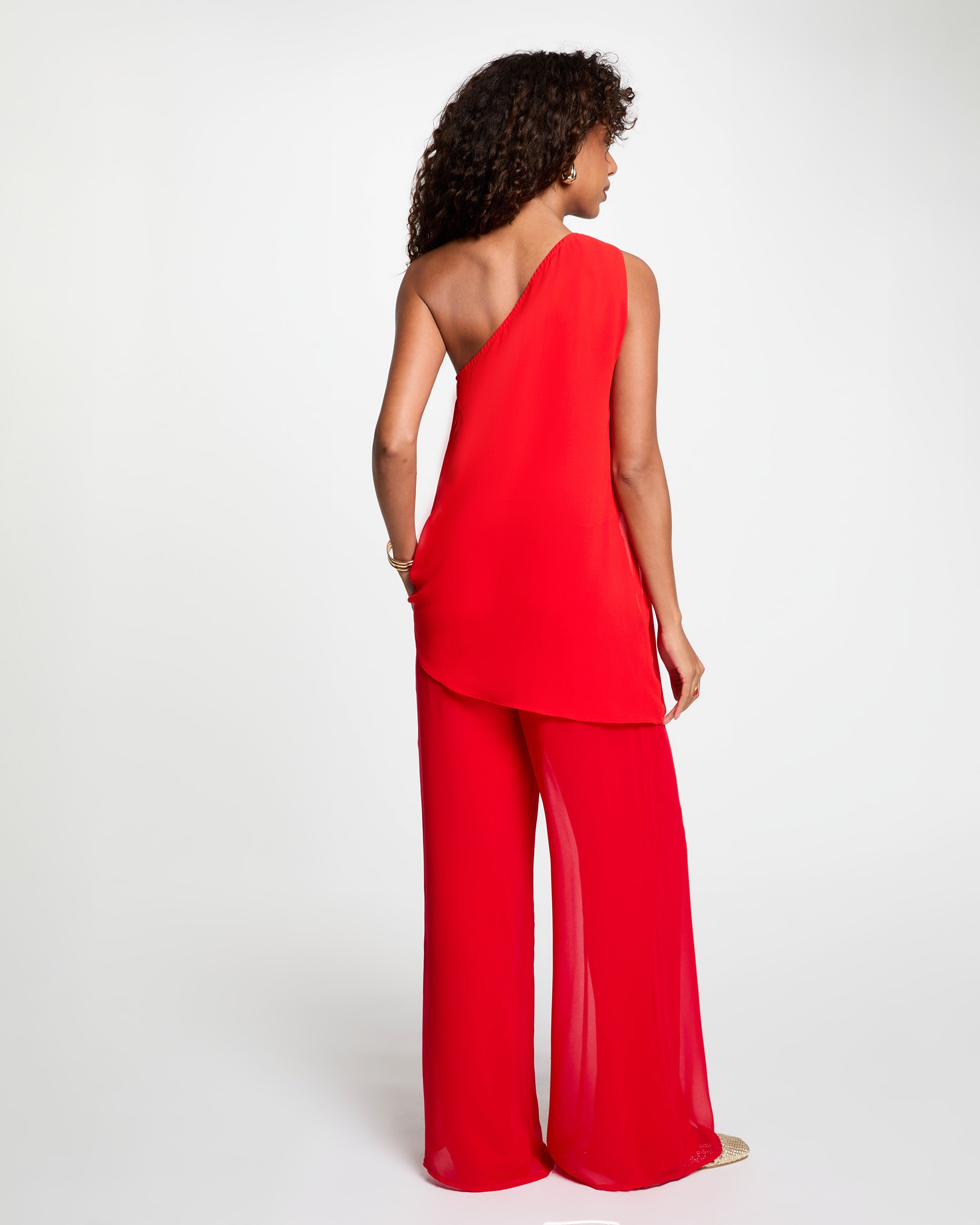 Blusa Assimétrica com Broche Vermelho-3