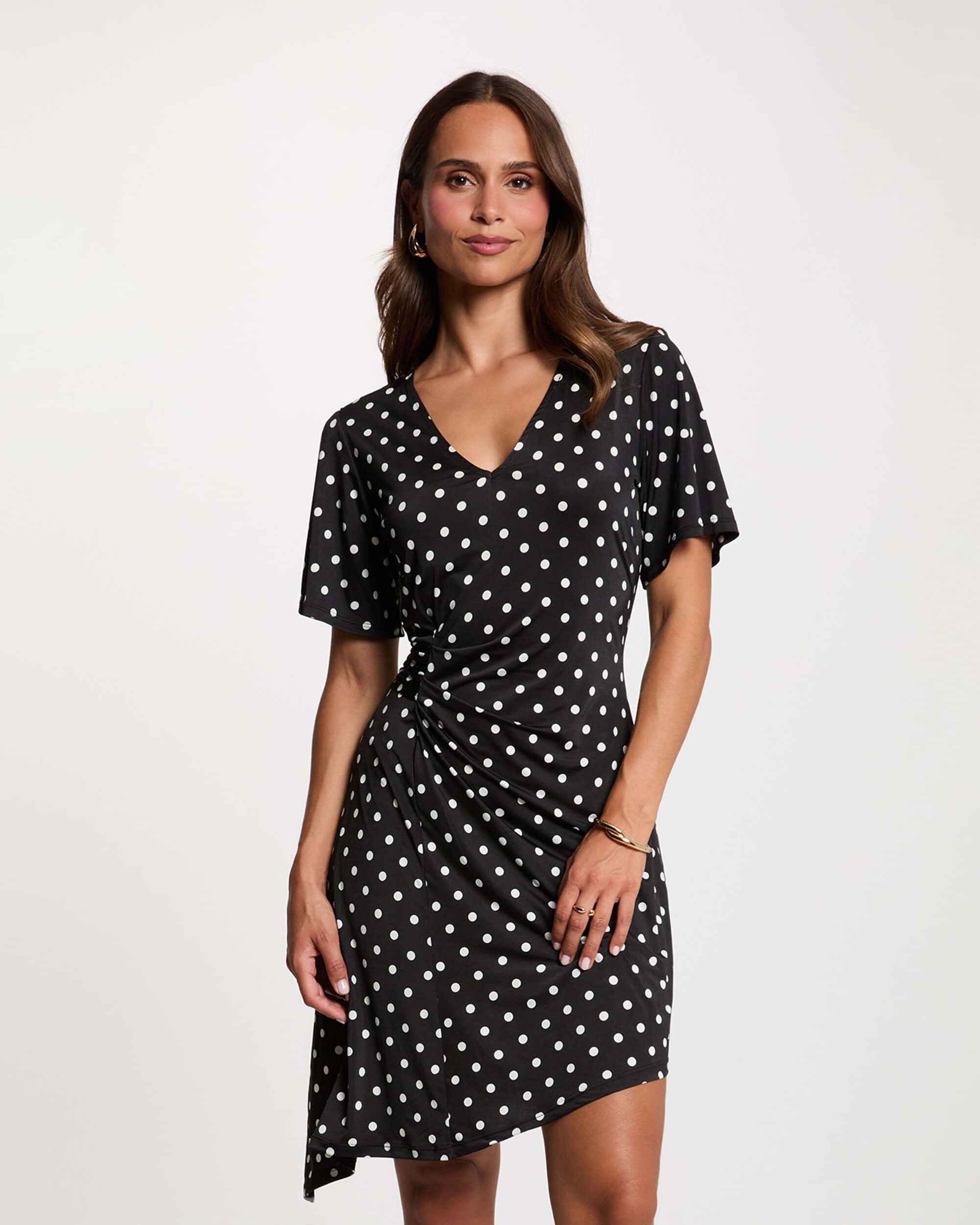 Imagem 0 de Vestido Curto com Estampado de Bolinhas