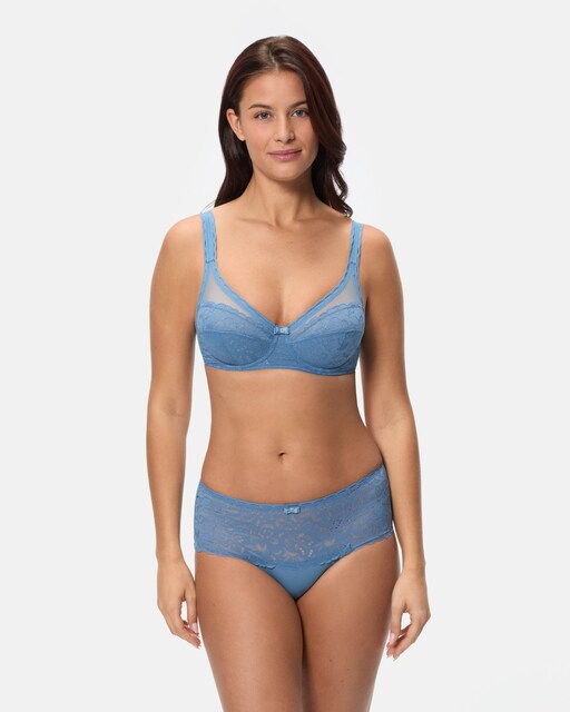 Imagem 0 de Cueca Clássica com Renda Reciclada e Tule