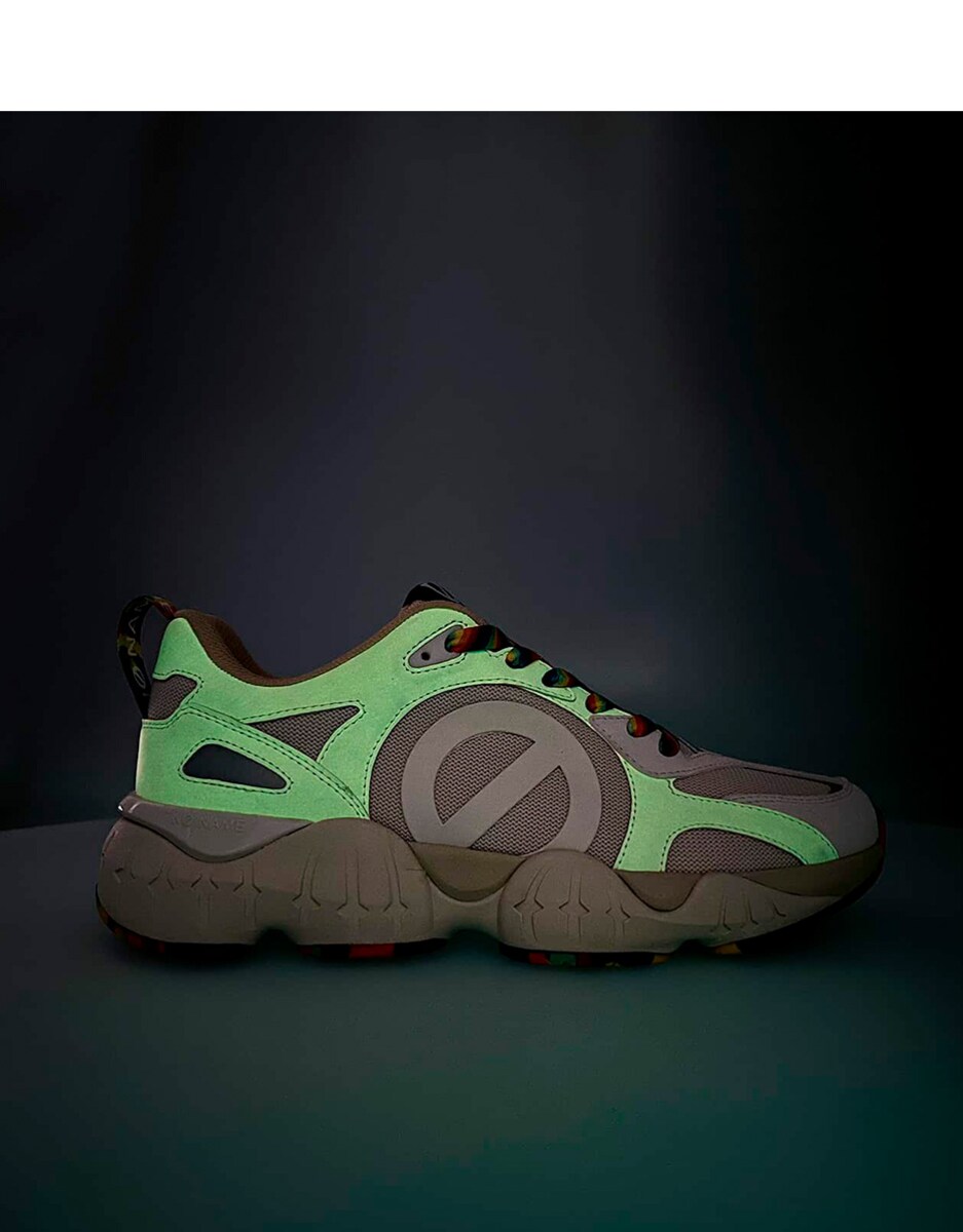 Sapatilhas de Pele Combinadas com Malha Reciclada e Detalhes Que Se Iluminam no Escuro Branco-5