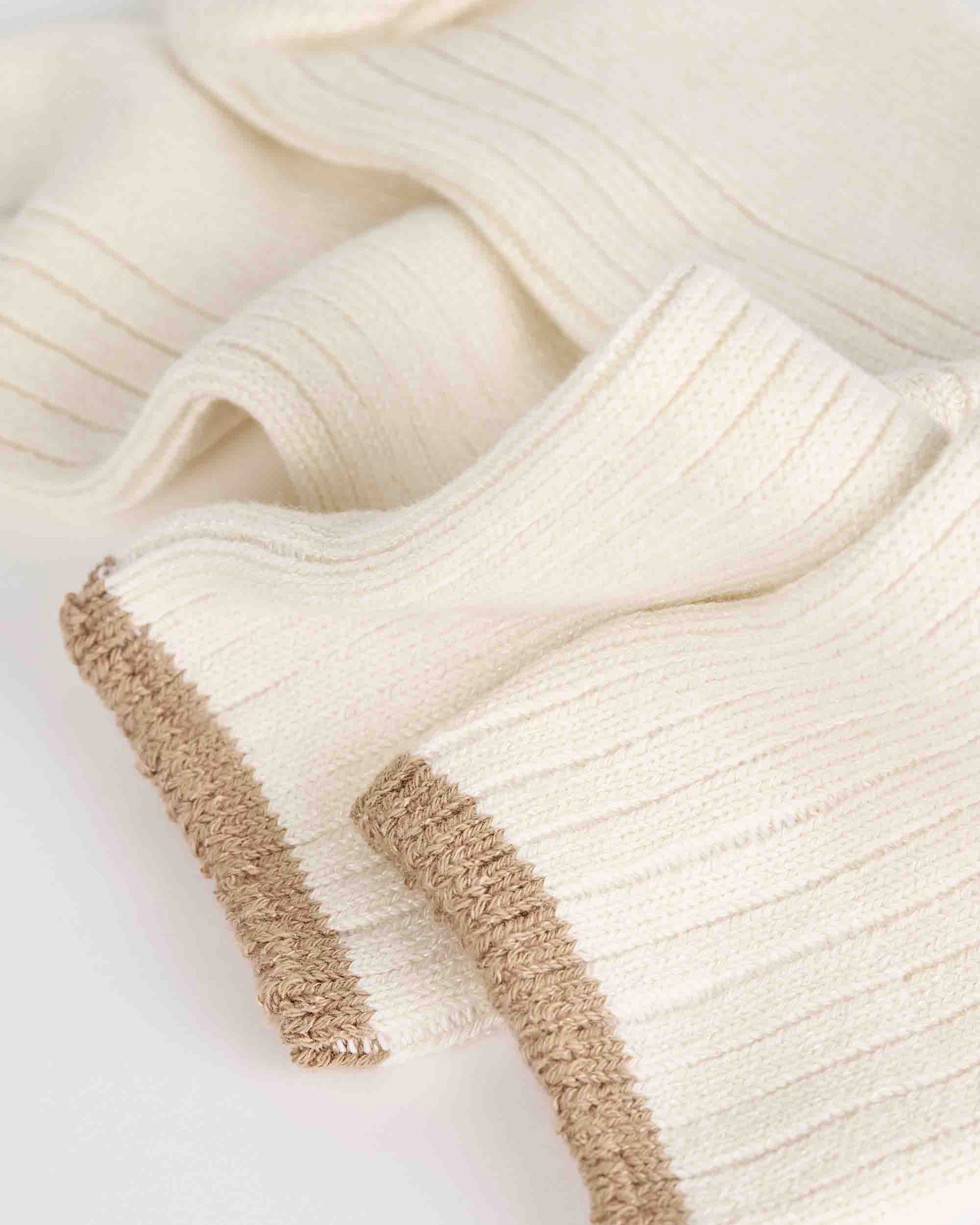 Meias de Cano Médio Bamboo Cosy Creme-2