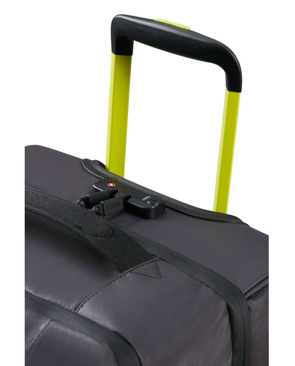 Trolley de viagem Urban Track 68cm com 2 rodas preto/lima 84L Preto-3