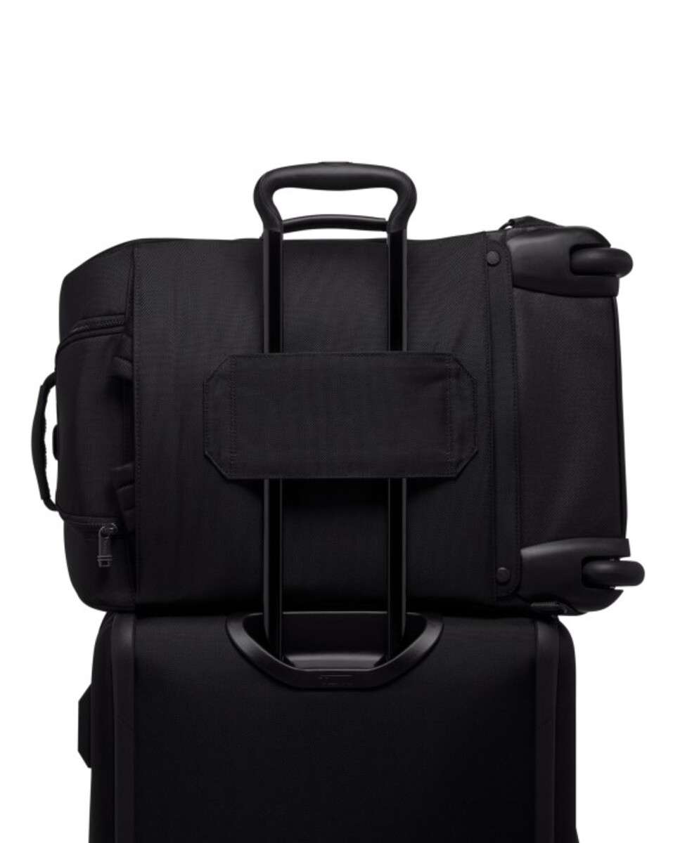 Trolley de Viagem/Mochila Alpha Bravo 55cm com 2 Rodas preto 40L Preto-4