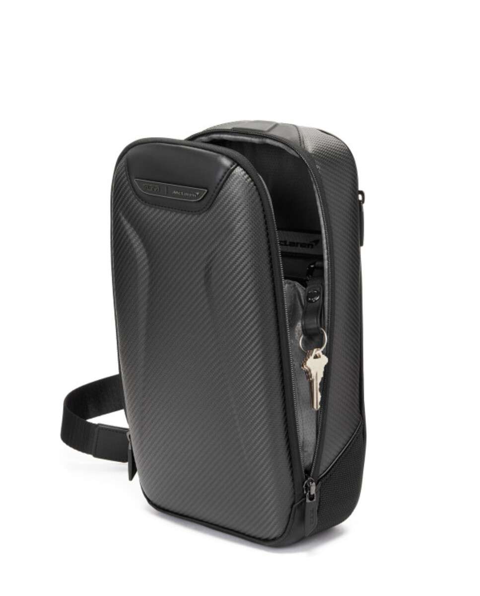 Bolsa de Peito Sling Torque em Carbono Tumi Mclaren preto Preto-3