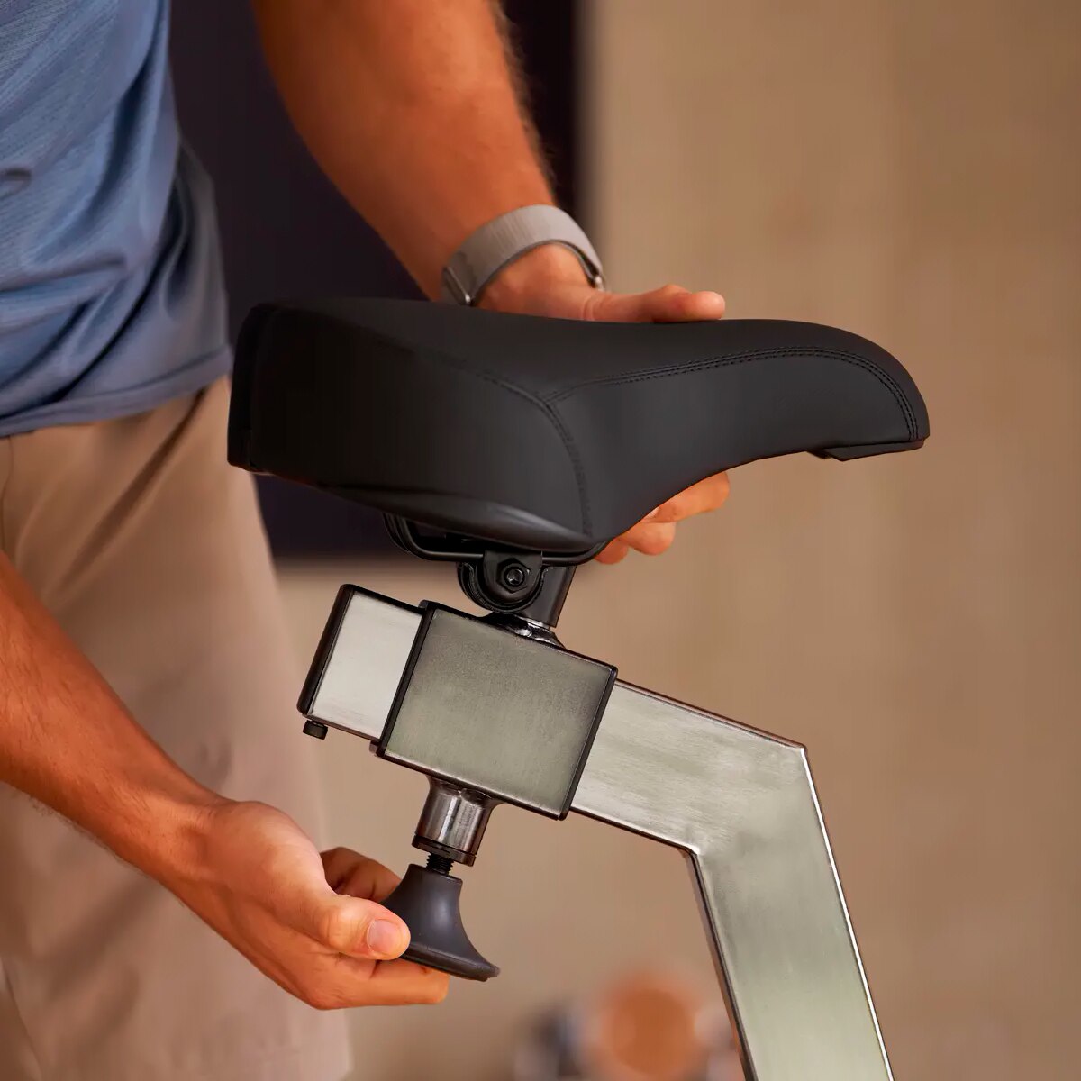 Bicicleta ergométrica SPHERIS 4.0 Hammer com envio, montagem e ativação incluído Preto-7