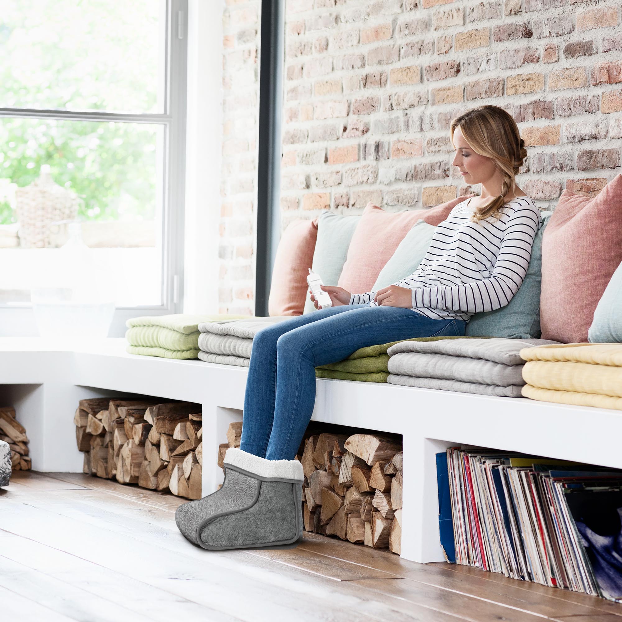 Aquecedor de pés em malha Medisana FW 150 Cinzento-3