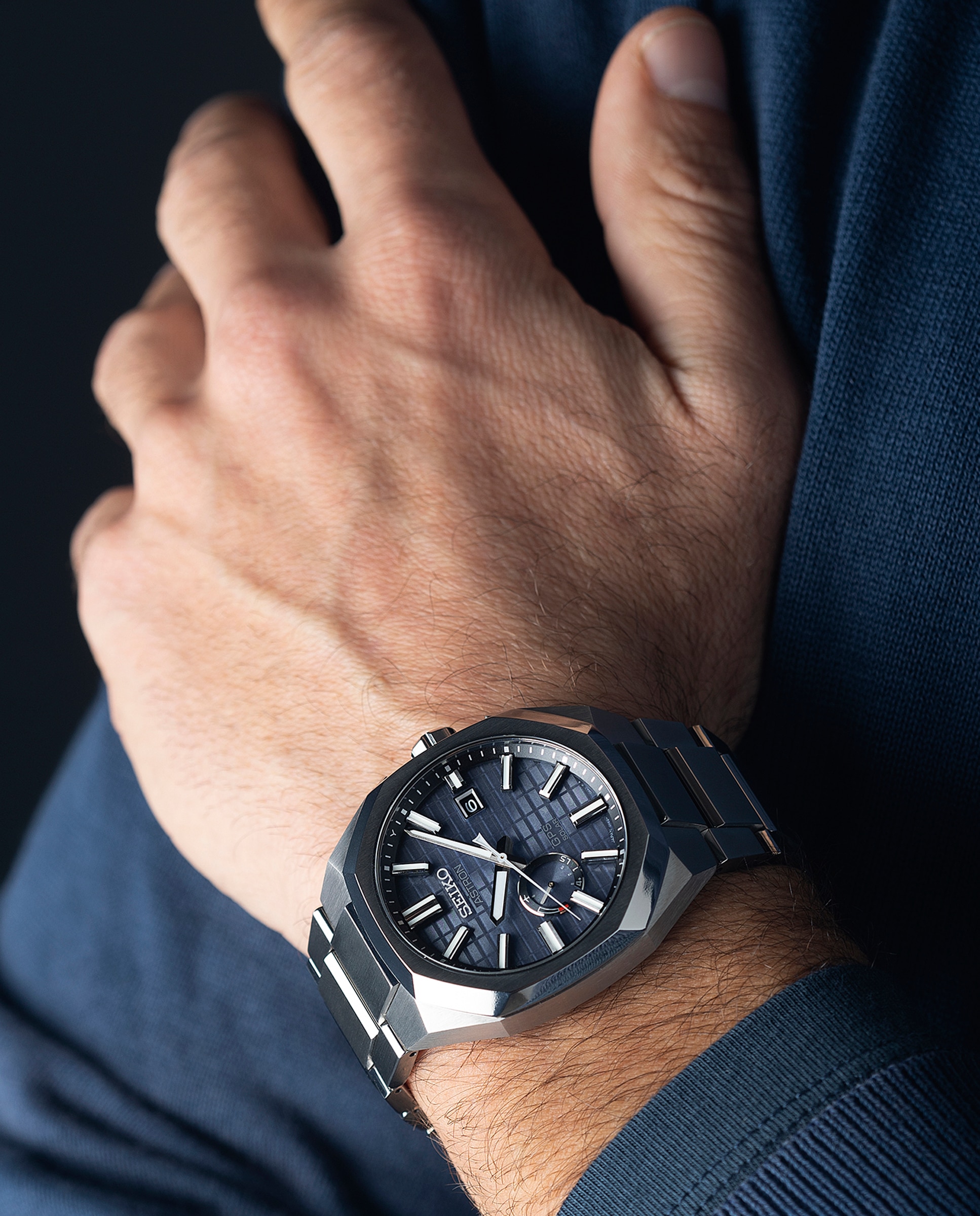 Relógio Astron Ssj013j1 de Titânio e Bracelete Prateada Prata-4
