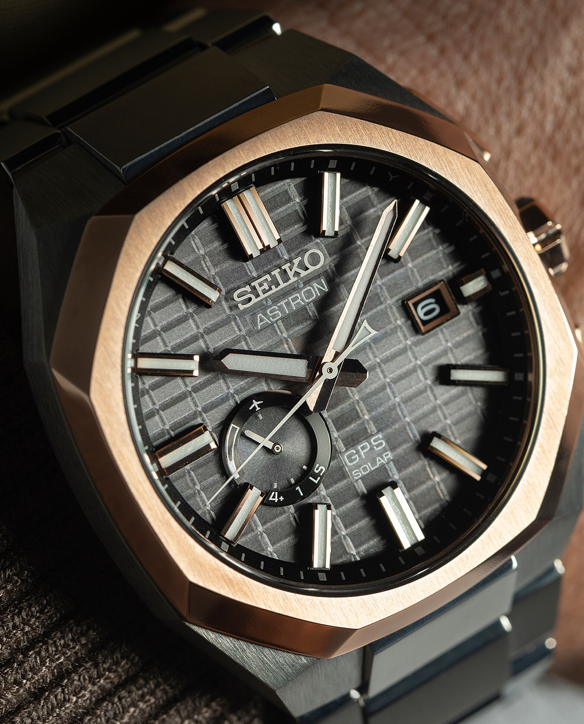 Relógio Astron Ssj014j1 de Titânio e Bracelete Prateada Prata-4