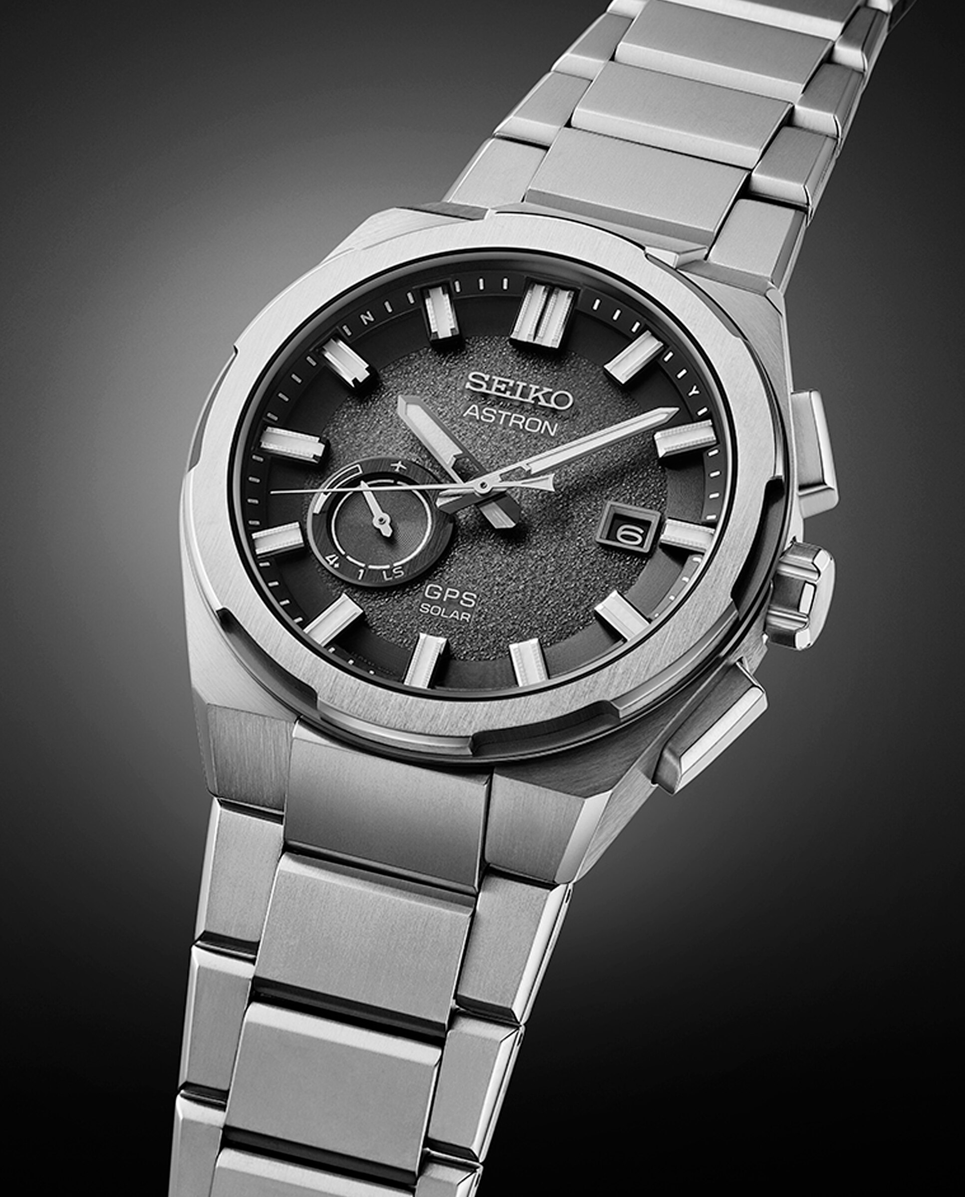 Relógio Astron Ssj025j1 de Titânio e Bracelete Prateada Prata-3