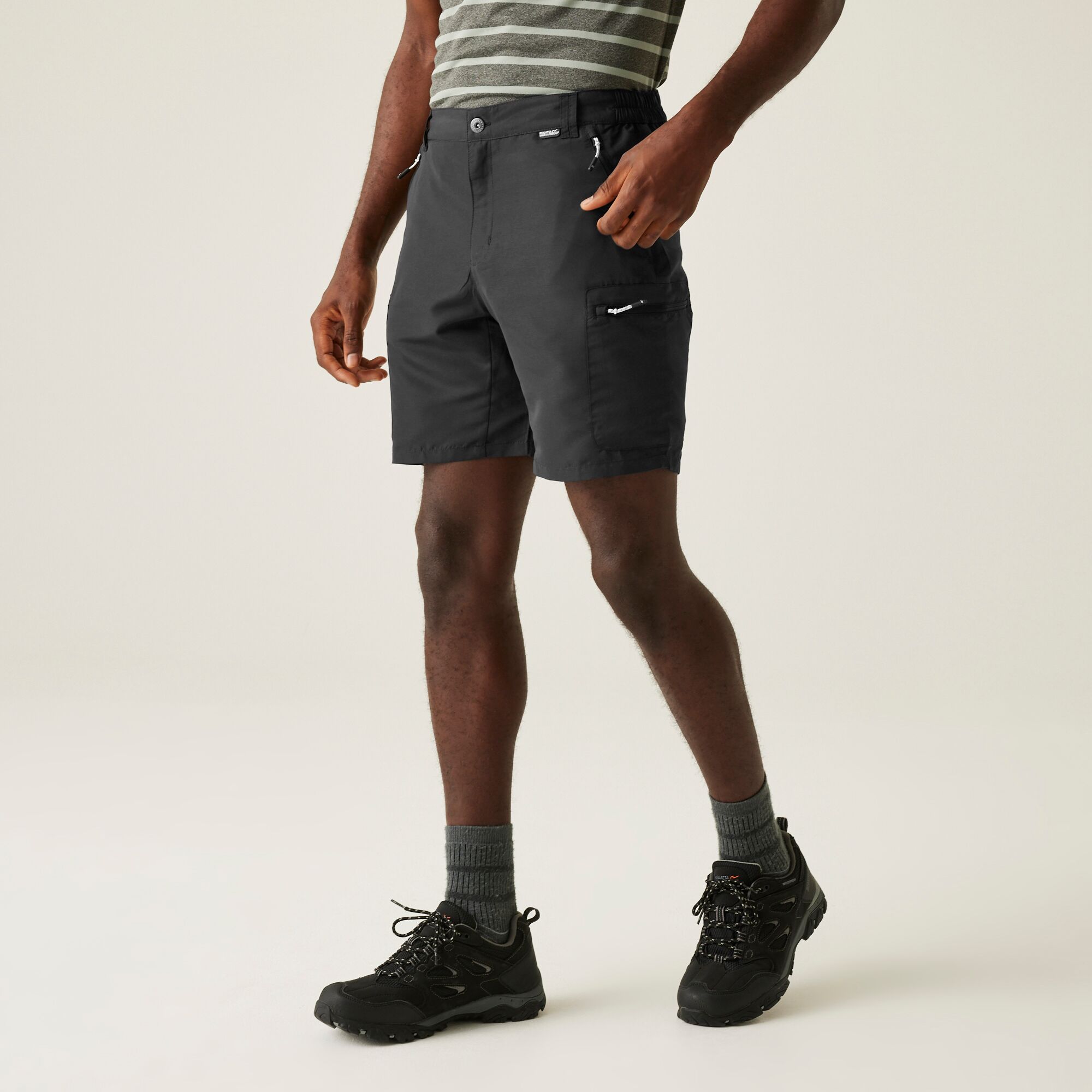Bermuda Shorebay Short Ii Regatta Cinzento-escuro-1