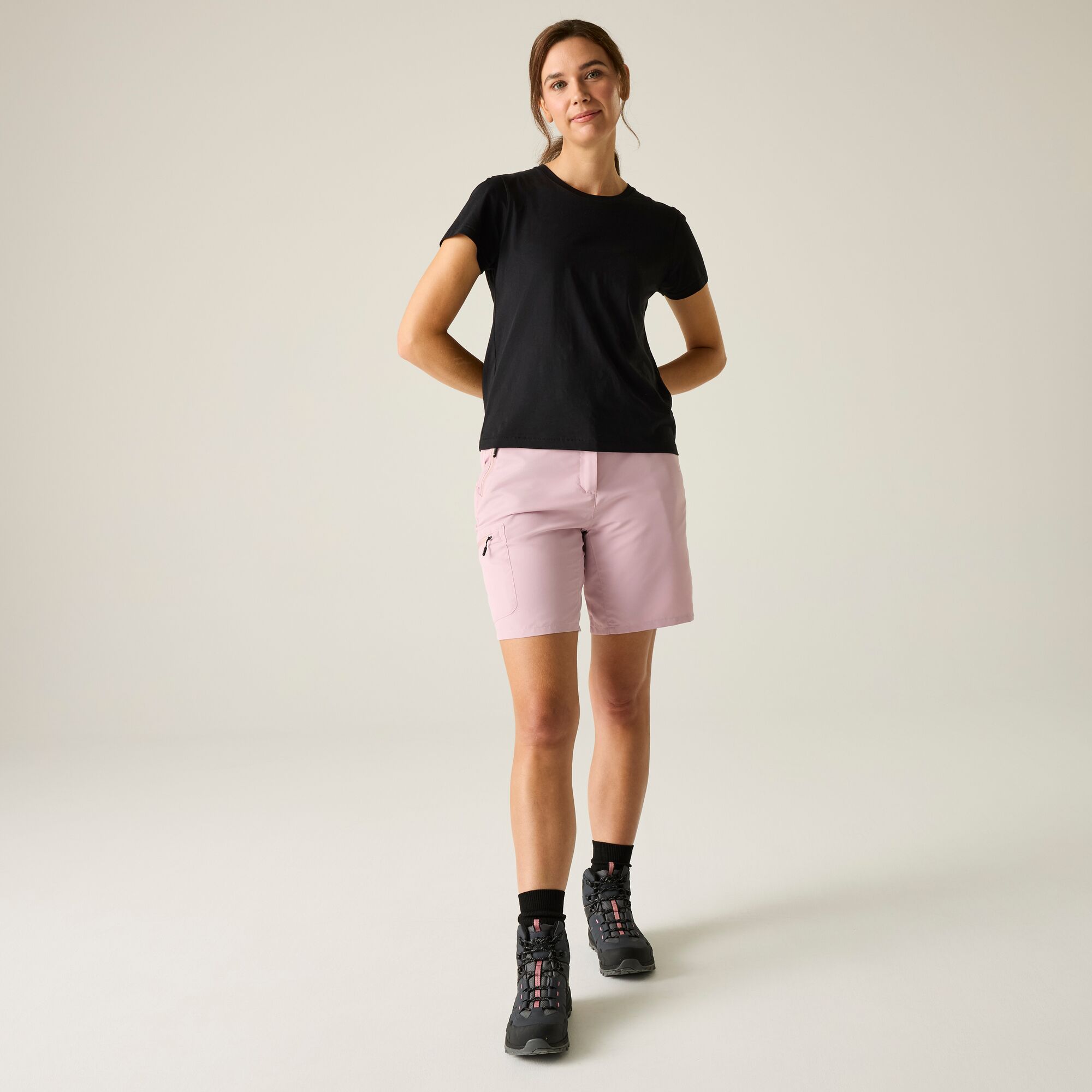 Bermuda Chaska Shorts Iii Regatta Rosa-claro-3