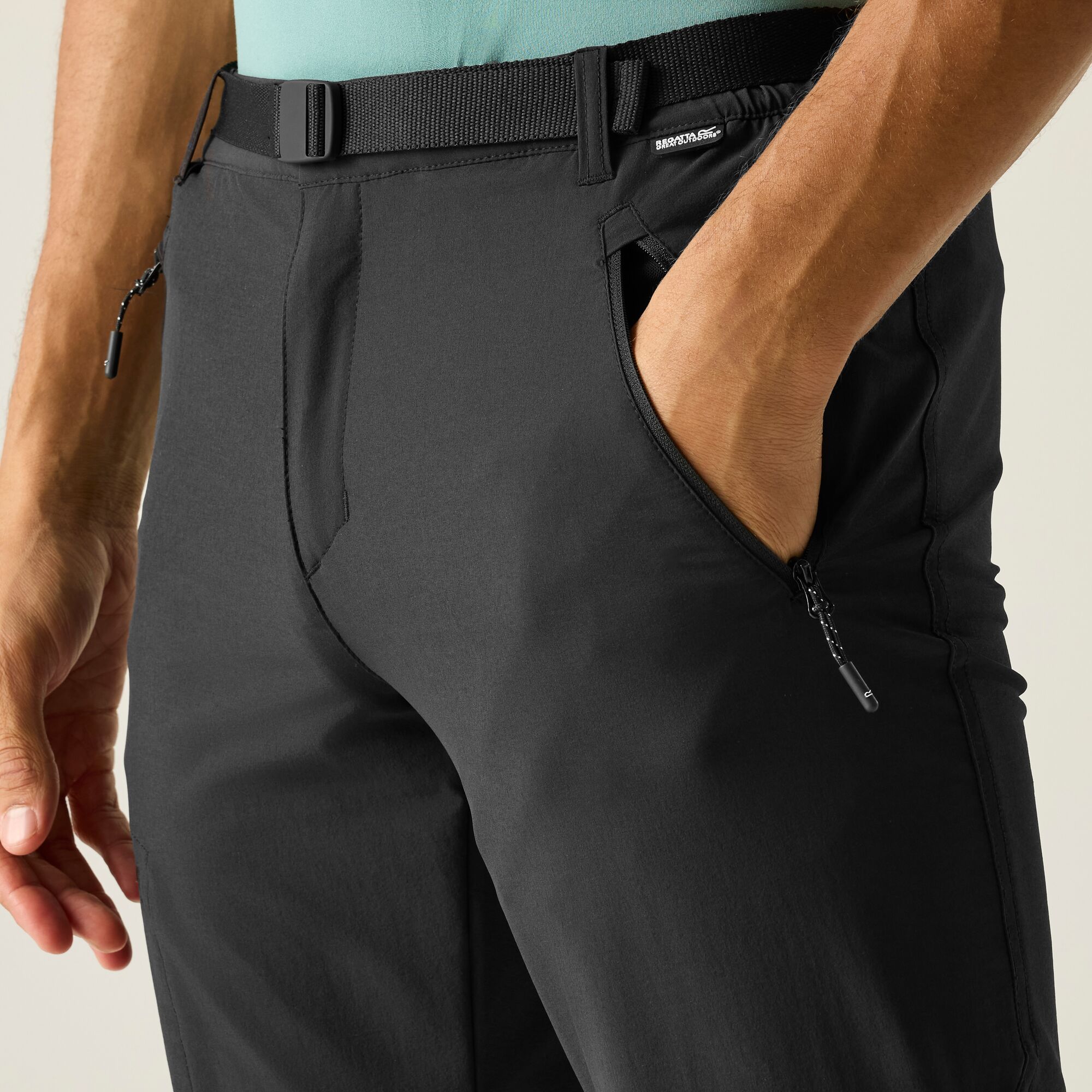 Calças Xert Stretch Shorts Regatta Preto-4