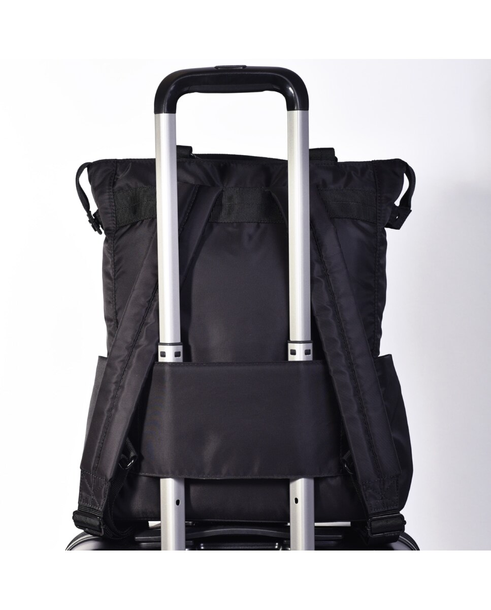 Mochila grande de Senhora LEILA Hedgren em preto Preto-5