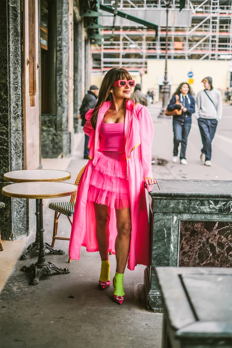 Parka Rosa Com Capuz Rosa-3