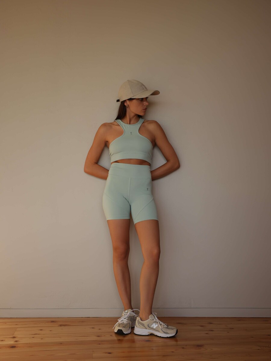 Shorts Activewear com Logo "u Verde-claro-1