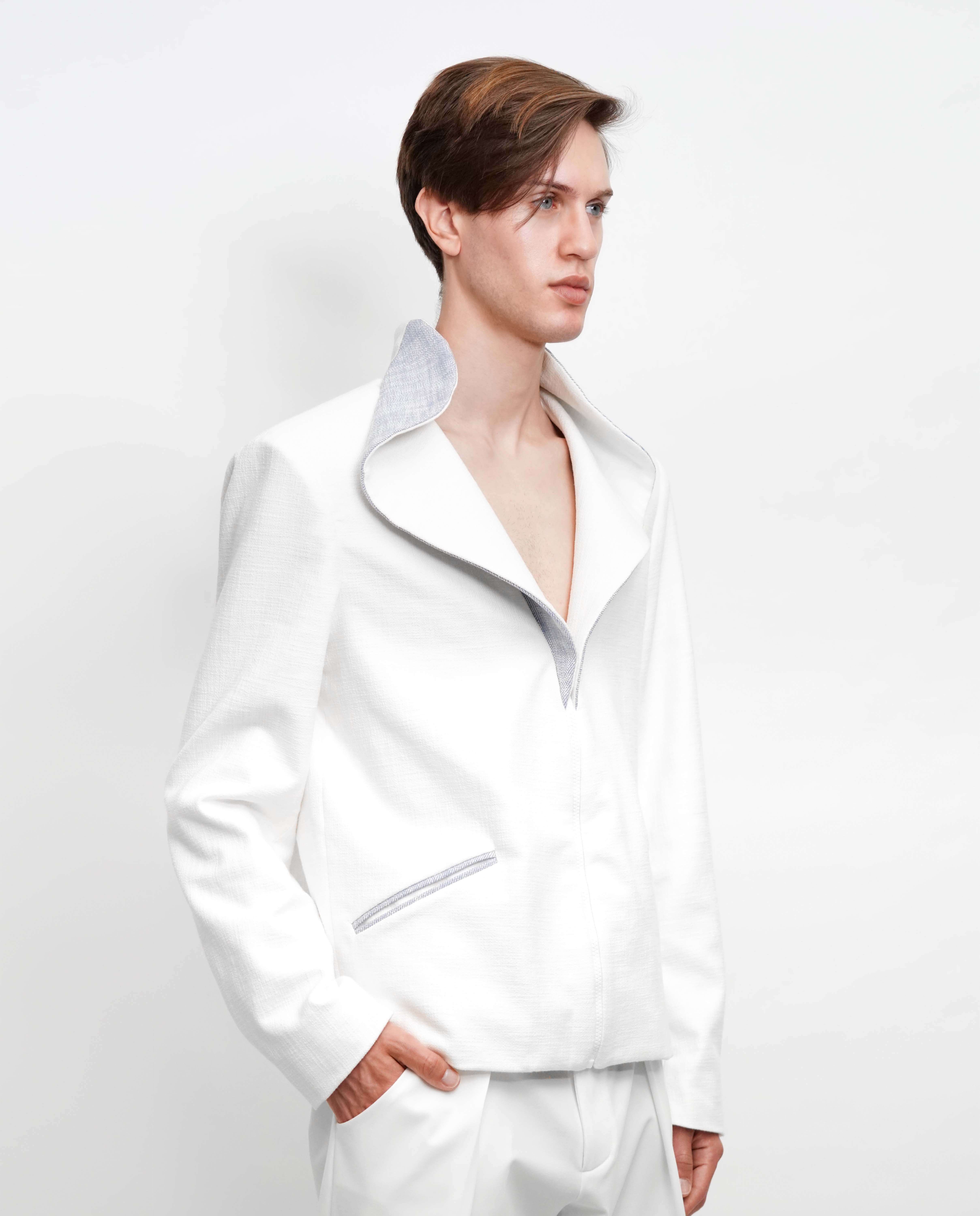 Blusão bicolor com gola gráfica e fecho - Branco Azul-3