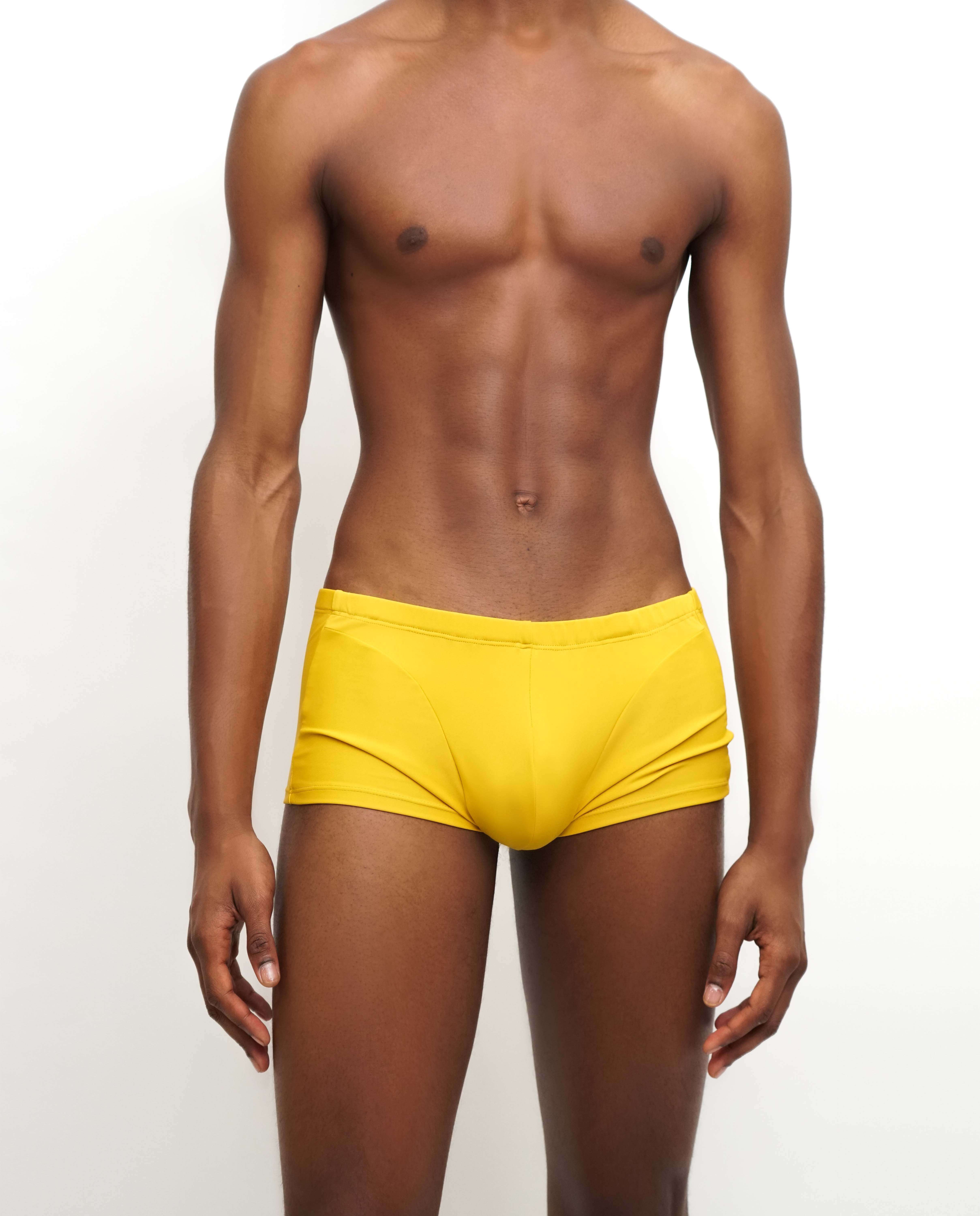 Imagem 0 de Calção de banho com cortes e elásticos de suporte - Amarelo