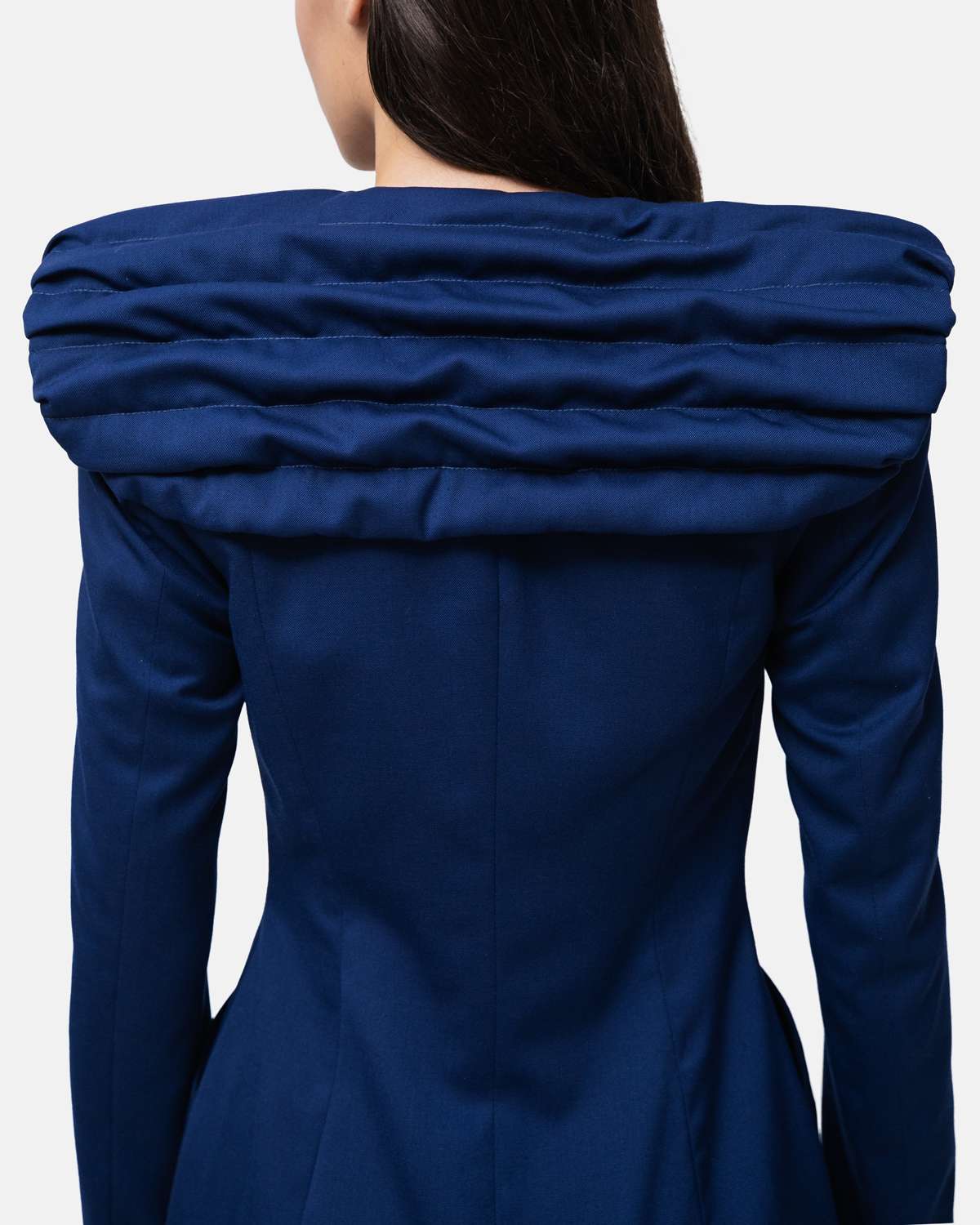 Vestido tipo Robemanteau em lã gola drapeada formato capa nas costas Azul-5
