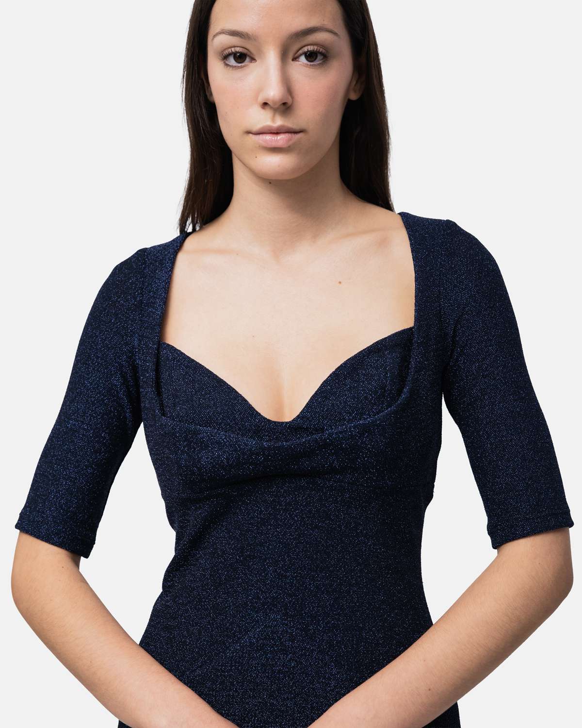 Vestido em malha lurex midi decote com sobreposição manga cotovelo Azul-2