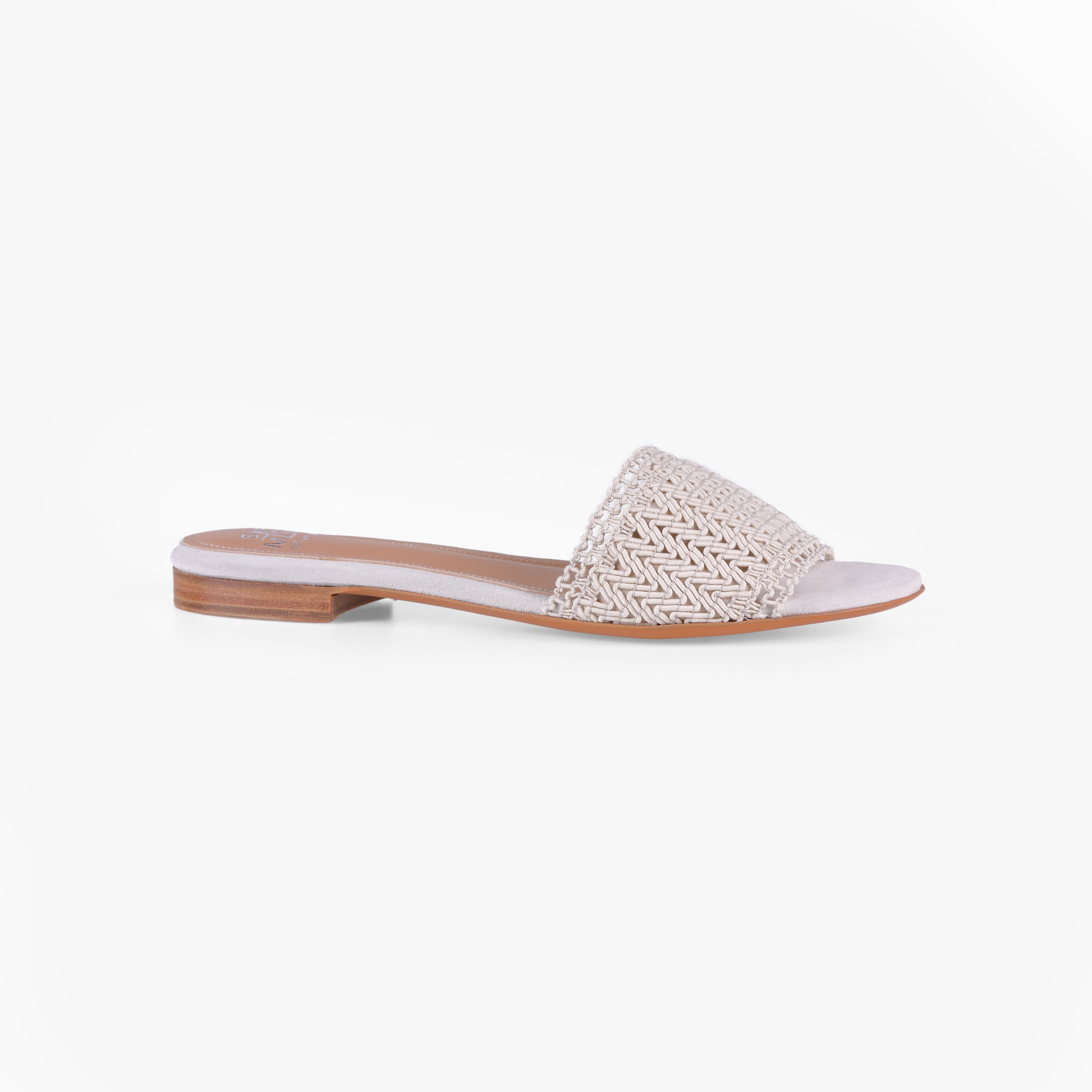 Imagem 0 de Sandálias pele carmuça e tecido branca