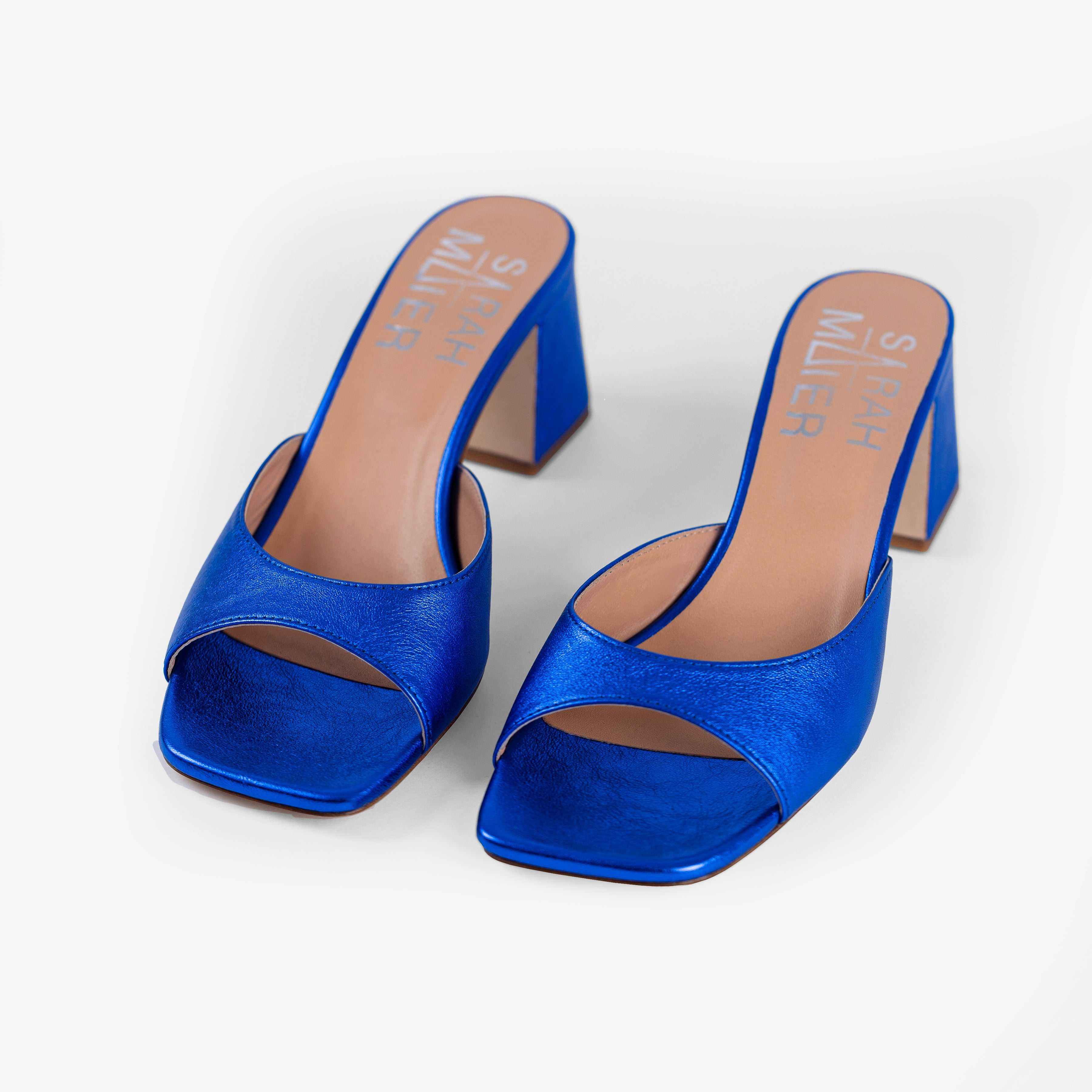 Sandálias pele laminada azul brilhante Azul-3
