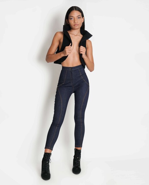 Imagem 0 de Calças ganga cintura subida skinny e push up - Azul