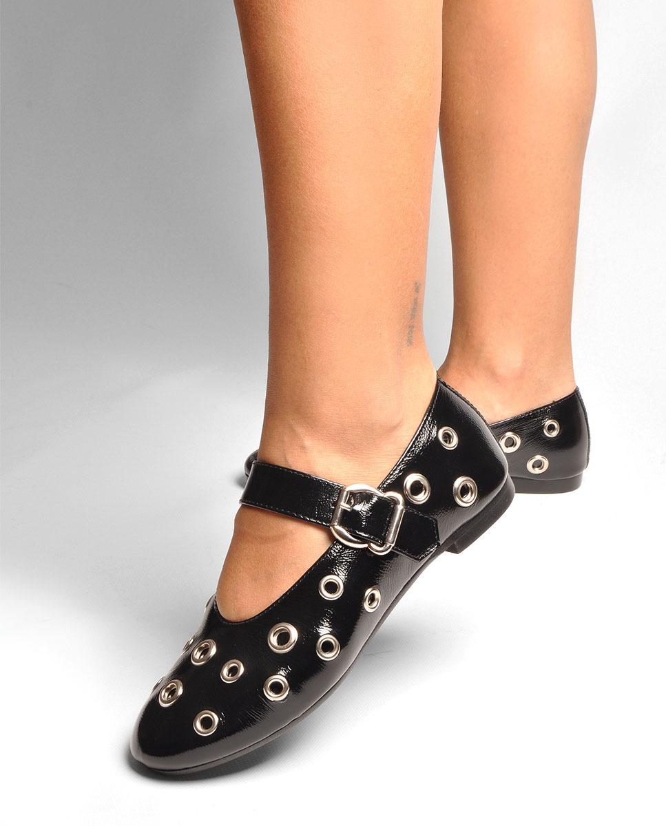 Sapato em Verniz com Aplicações Preto-3