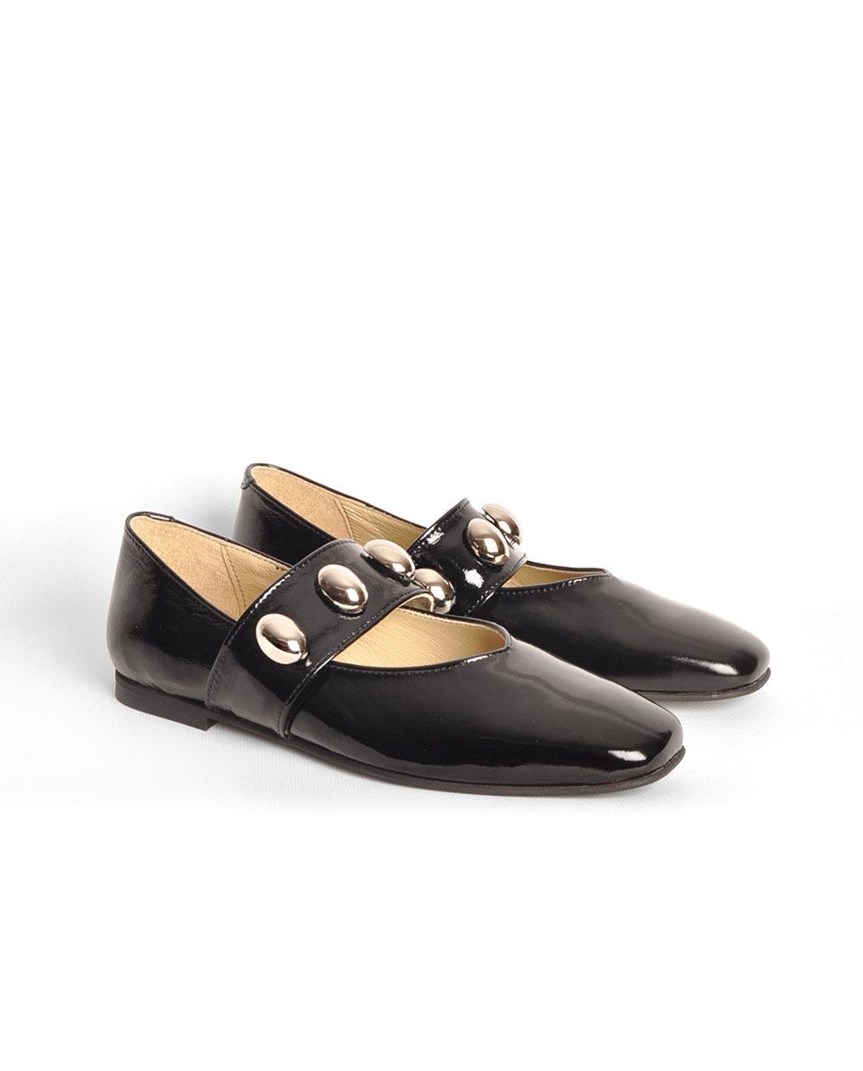 Sabrina em Verniz com Aplicação Preto-2