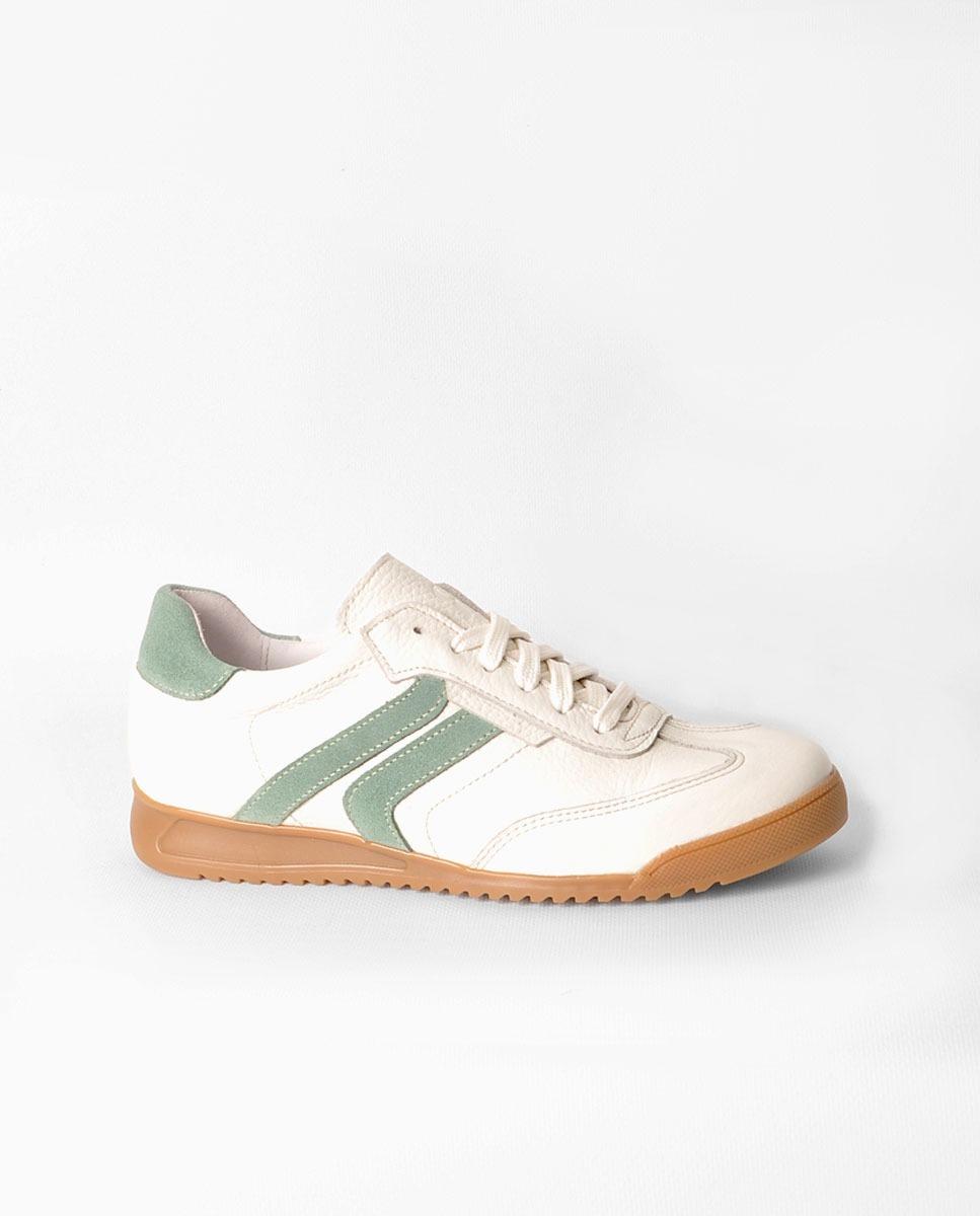 Imagem 0 de Sapatilha em Pele e Camurça