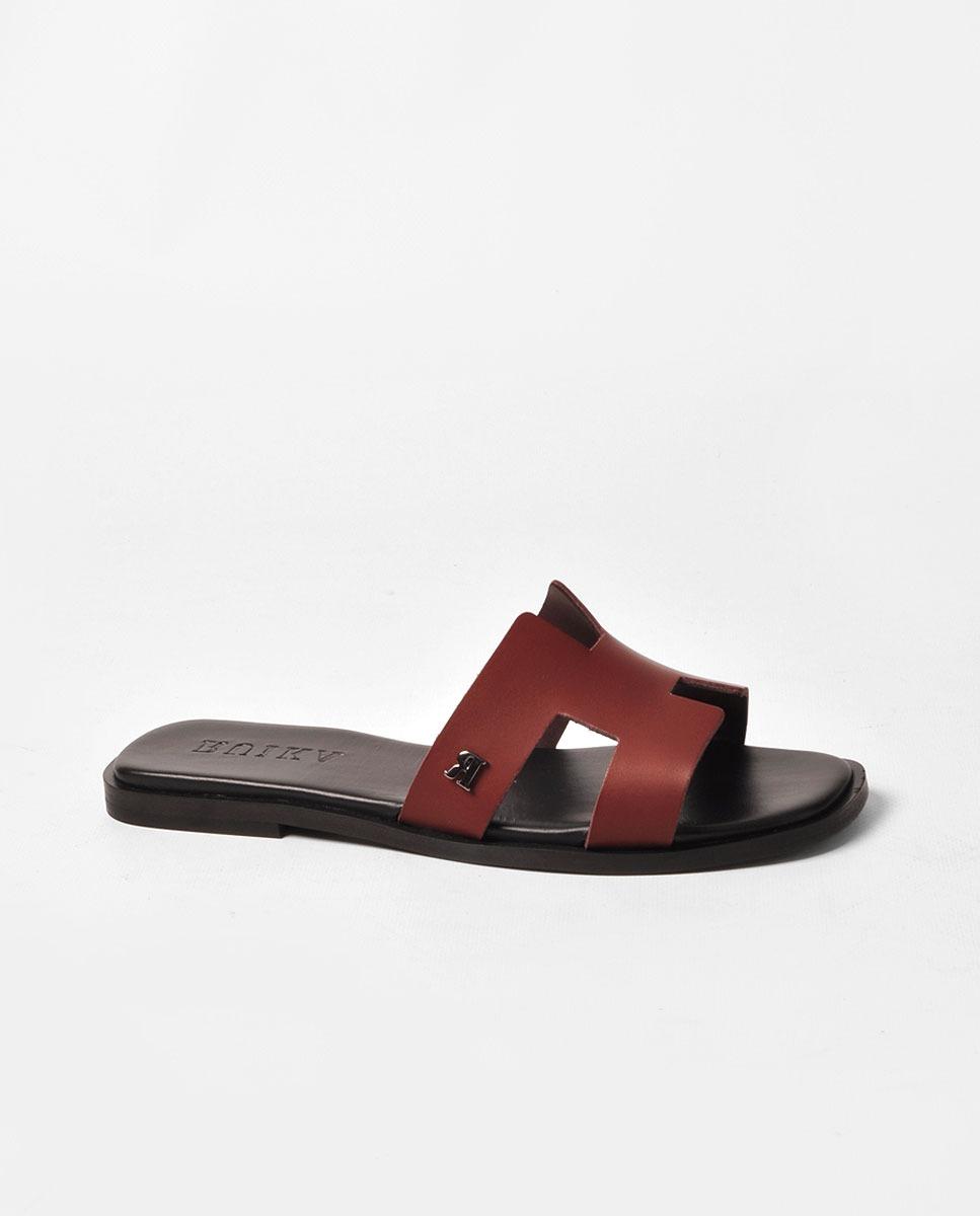 Imagem 0 de Chinelo em Pele Bordeaux